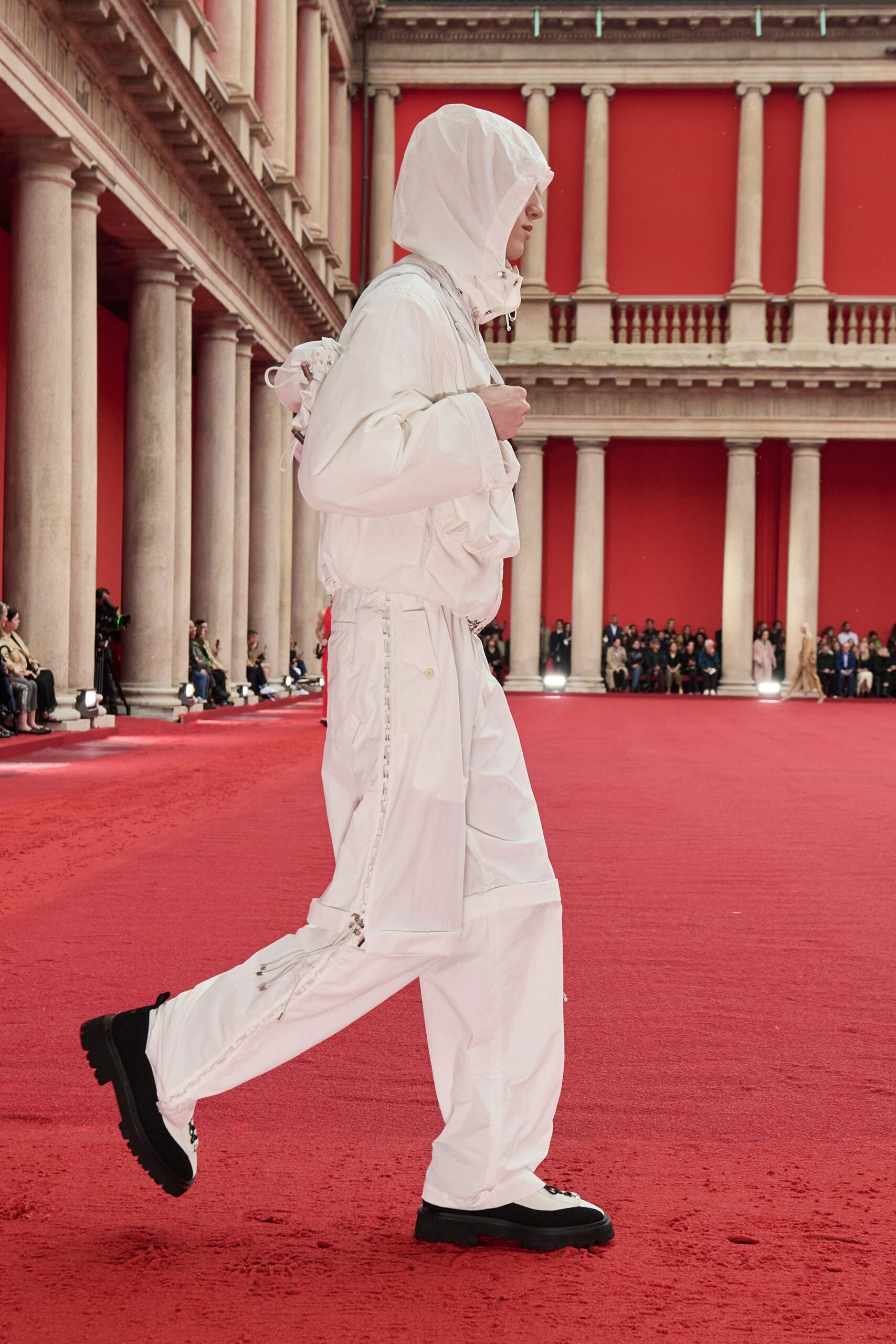 Ferragamo S/S 23 Look 7