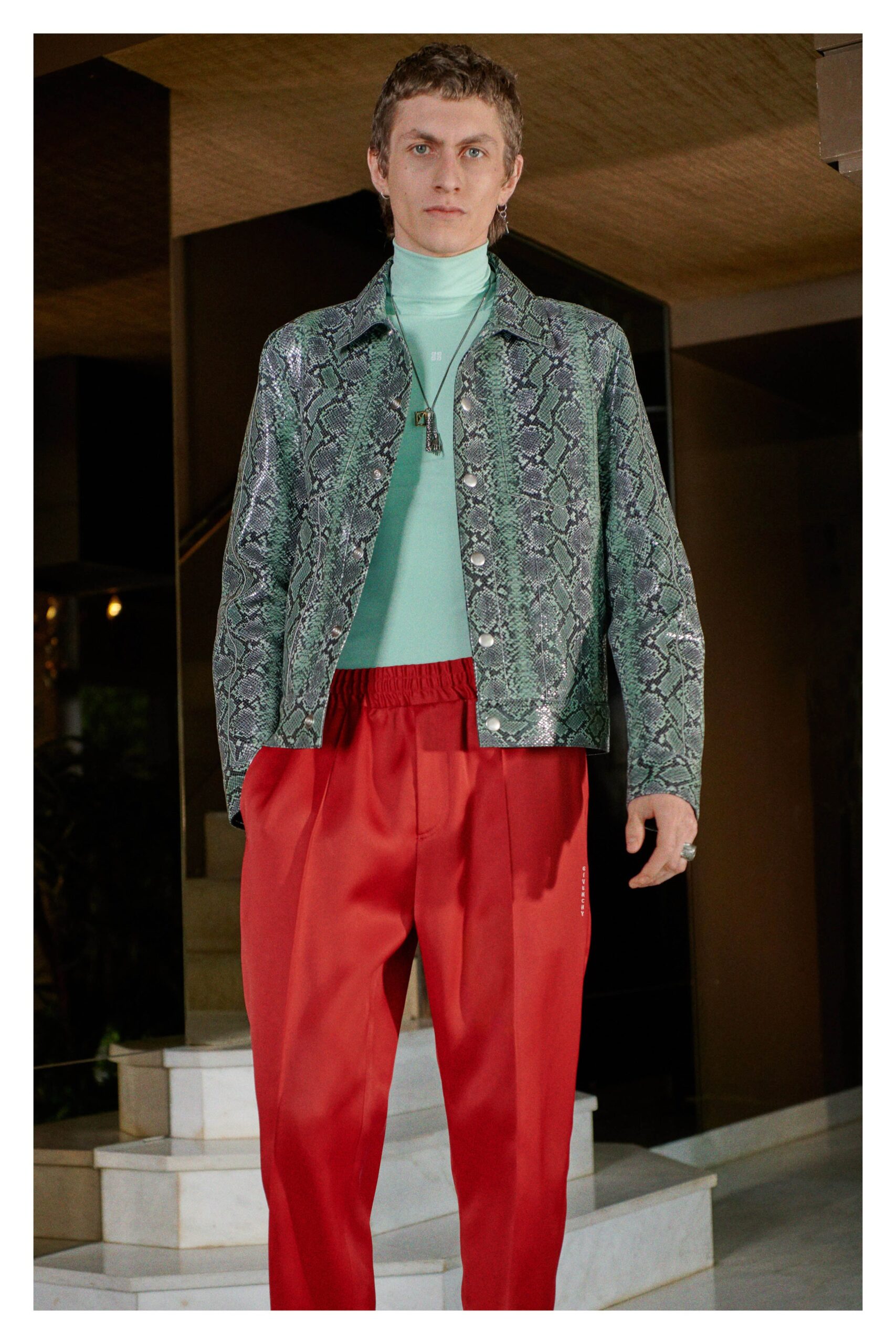 Givenchy Resort 19 Look 7