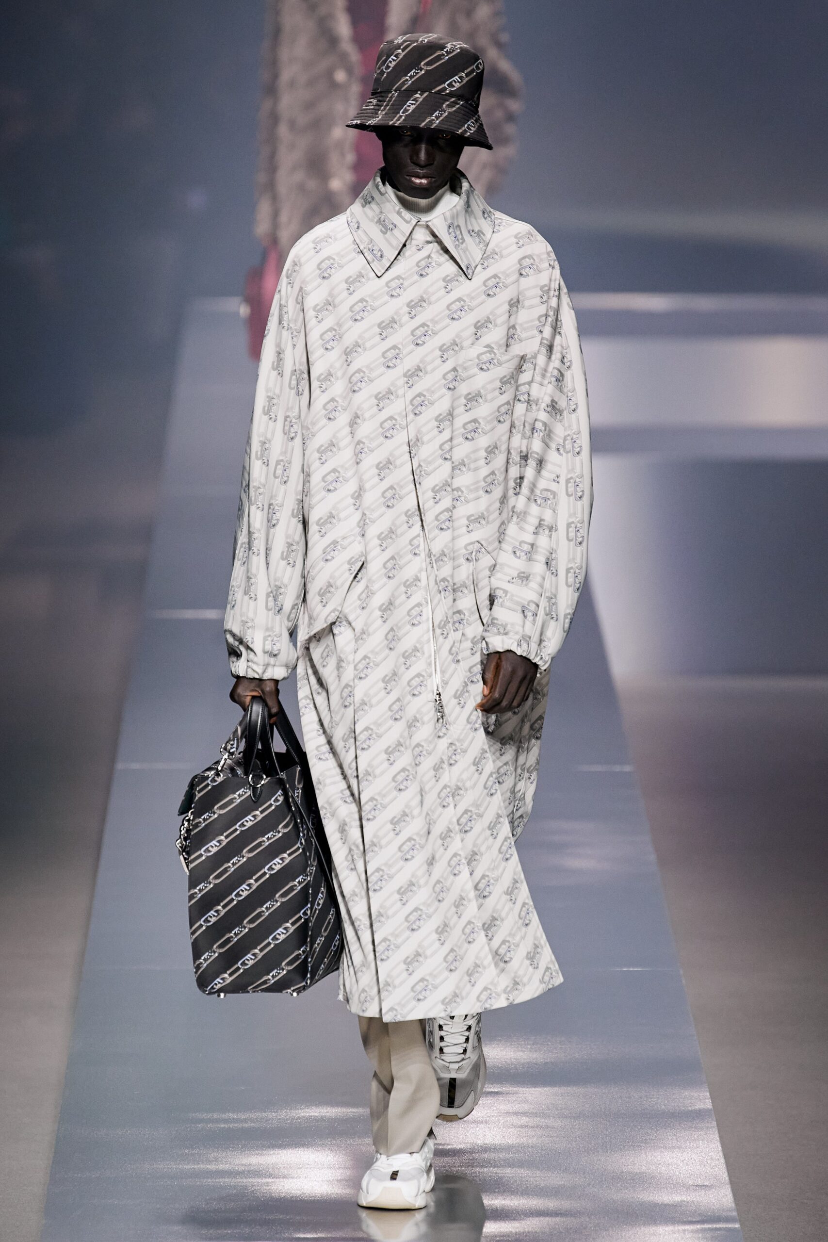 Fendi F/W 22 Menswear Look 8