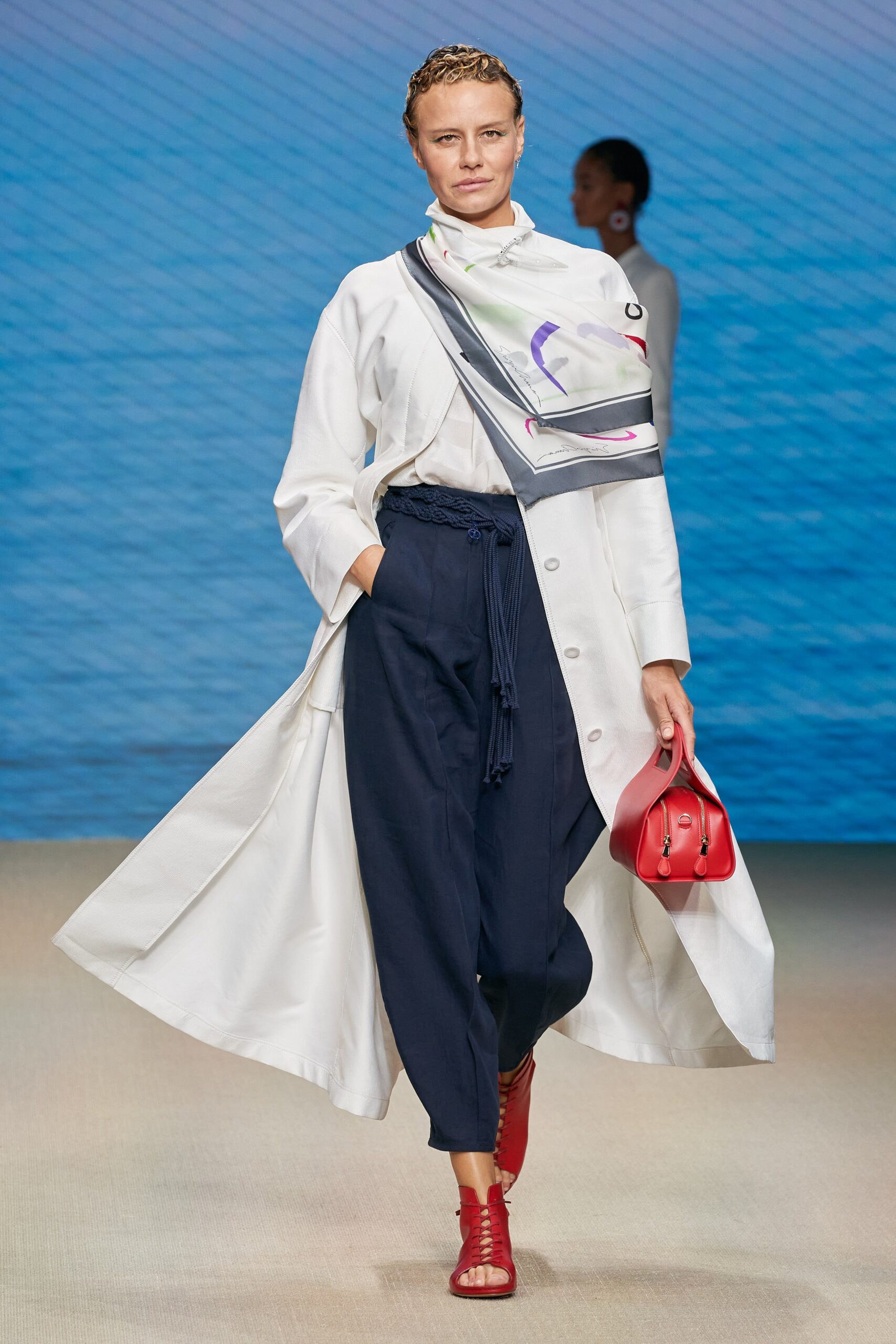 Giorgio Armani S/S 22 Look 8