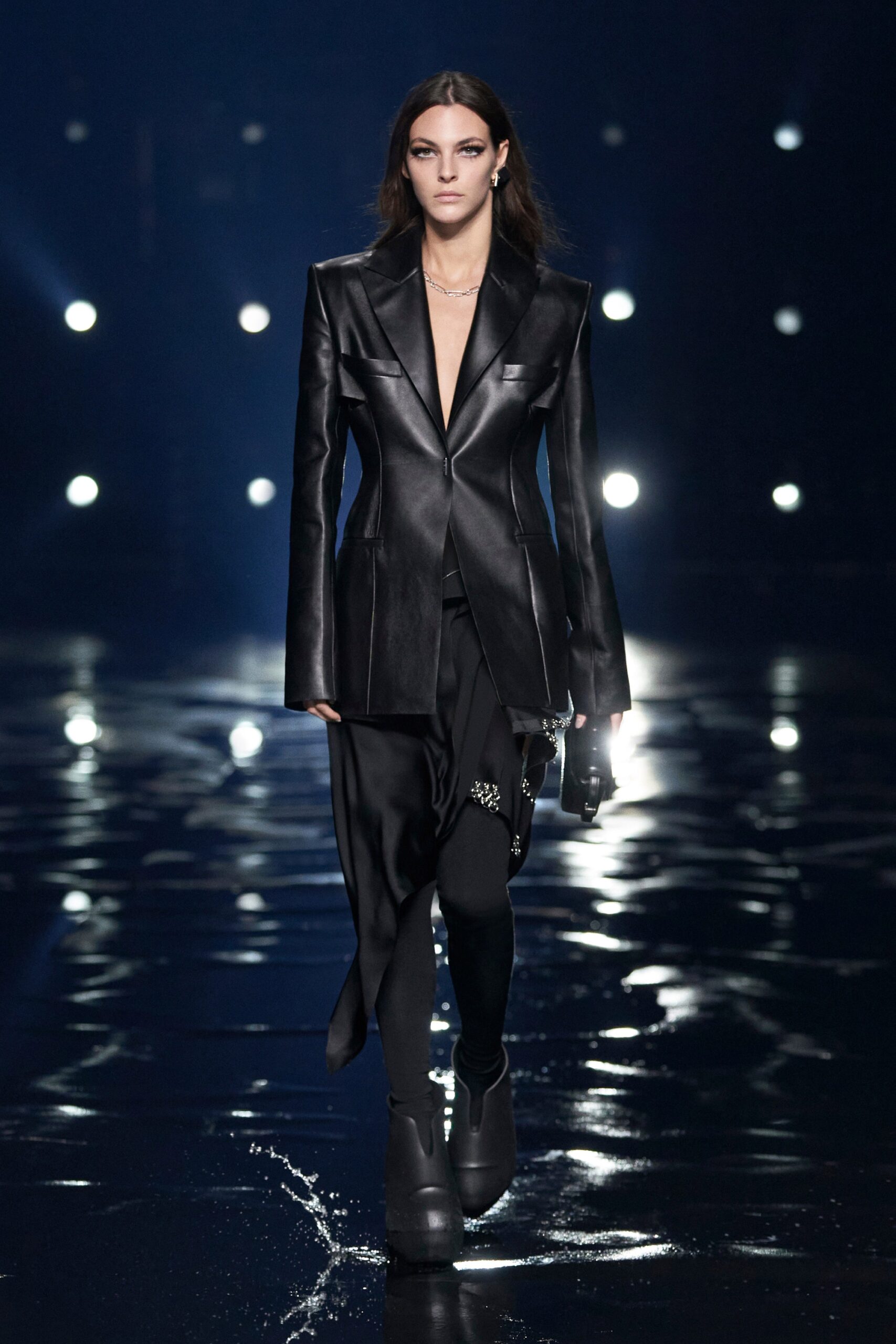 Givenchy F/W 21 Look 8