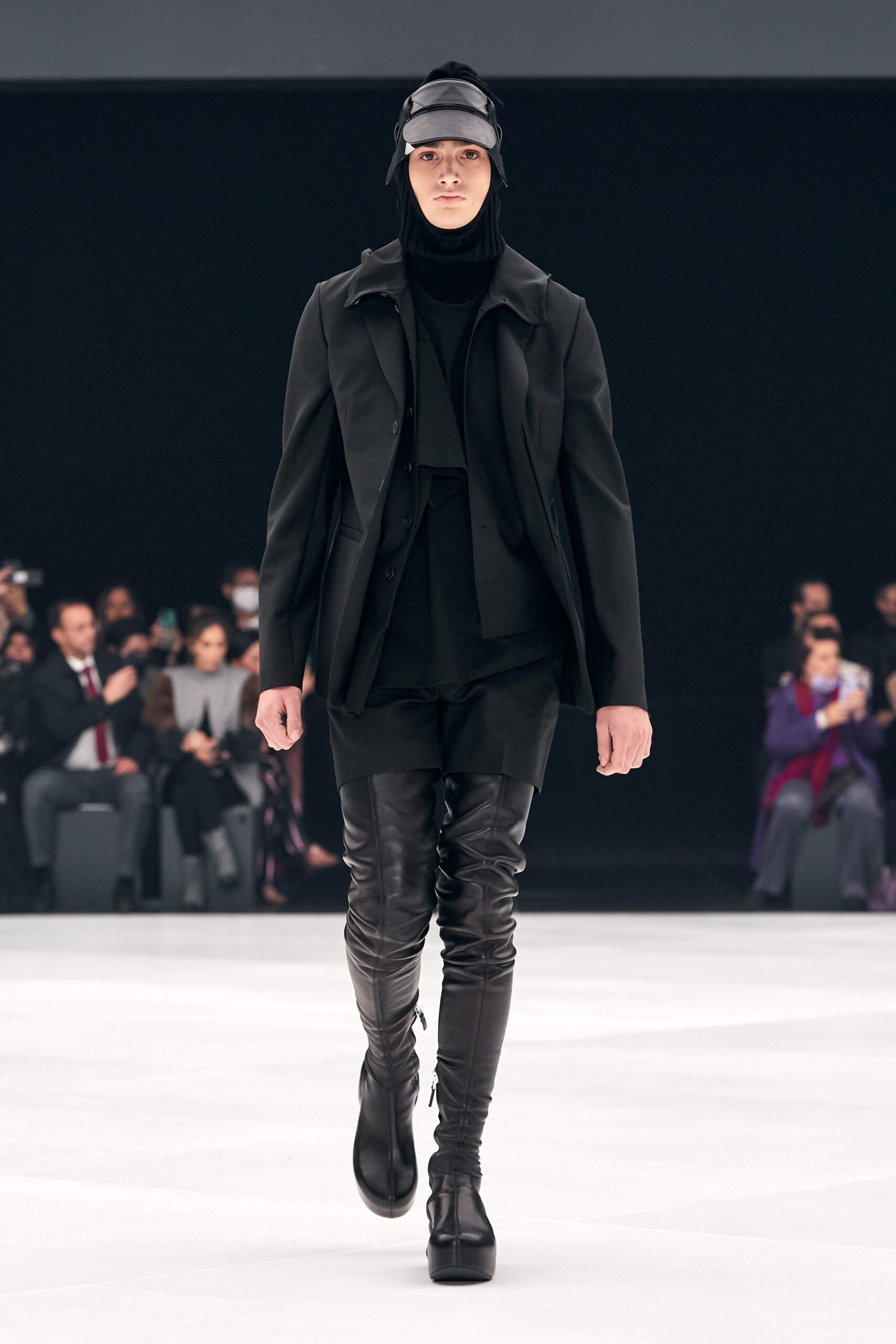 Givenchy S/S 22 Look 8