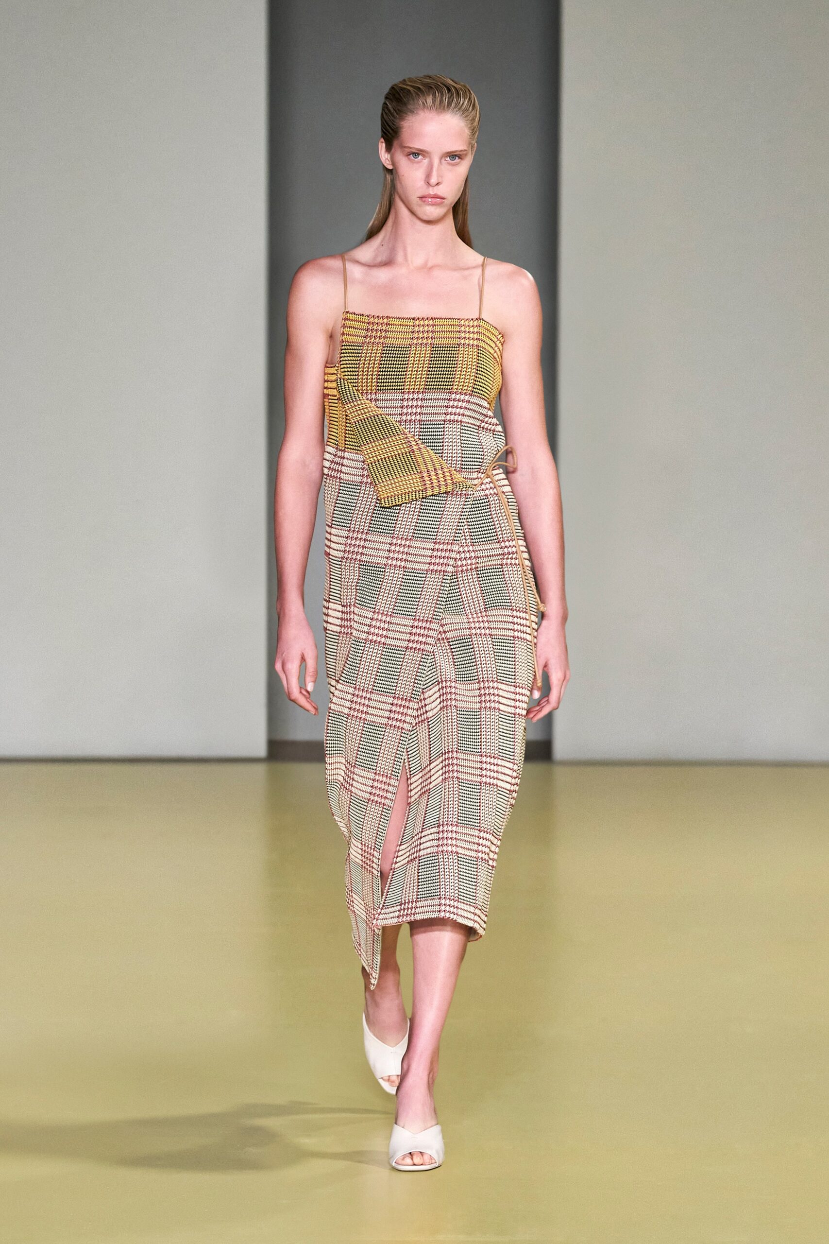 Ferragamo S/S 21 Look 8
