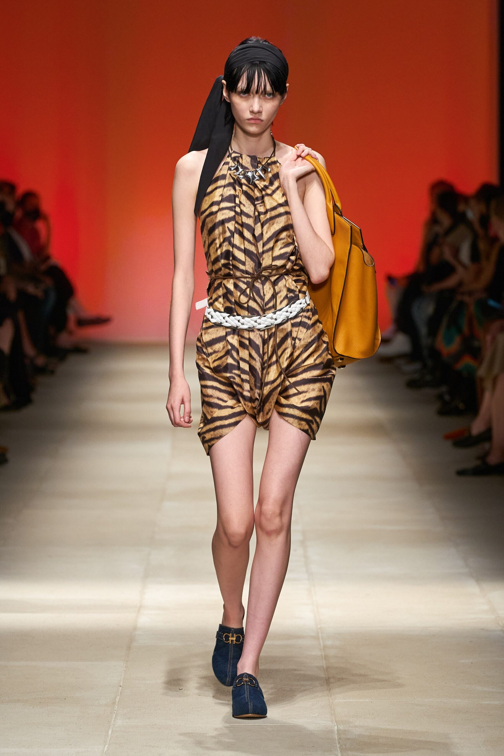 Ferragamo S/S 22 Look 8