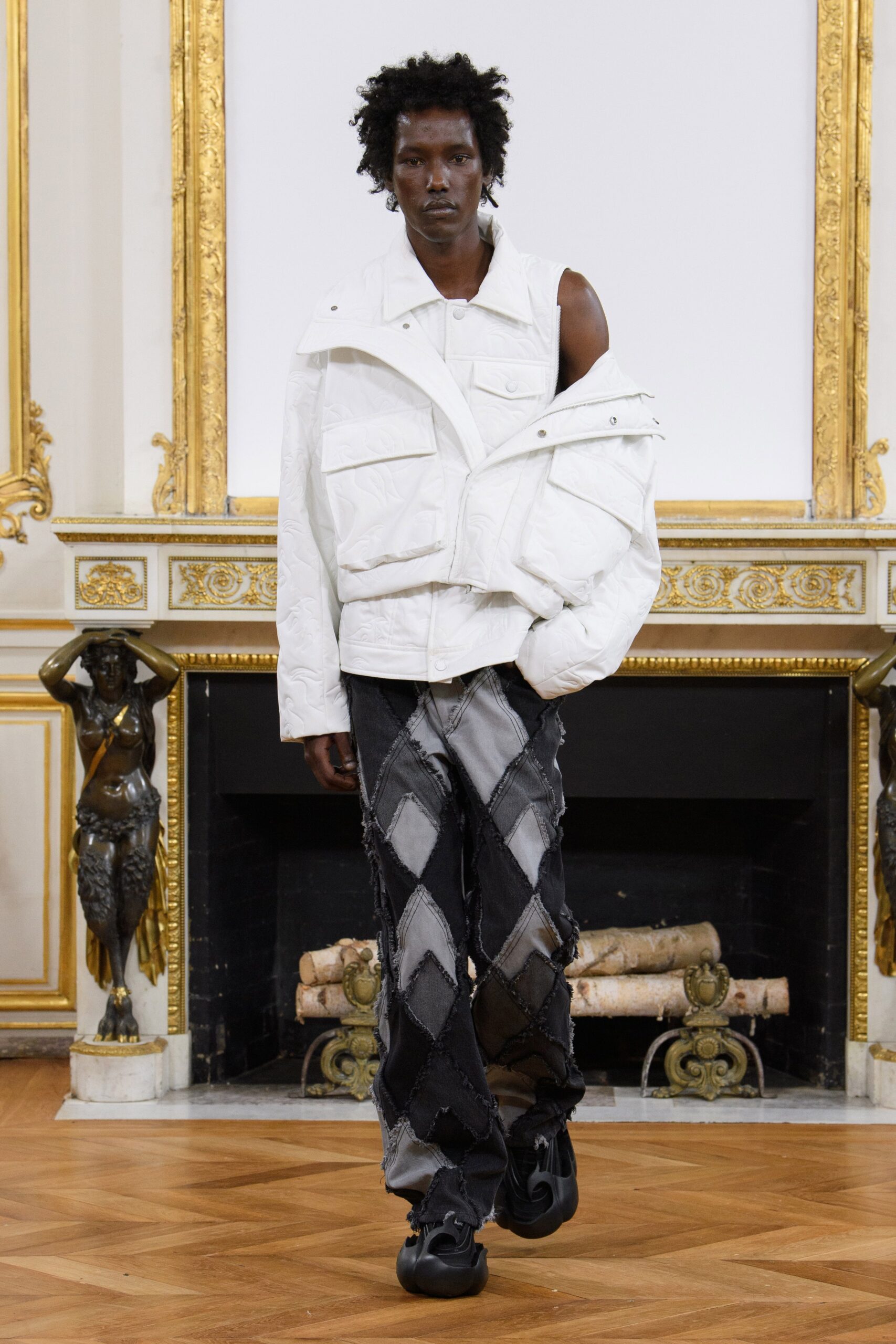 Feng Chen Wang F/W 23 Menswear Look 8