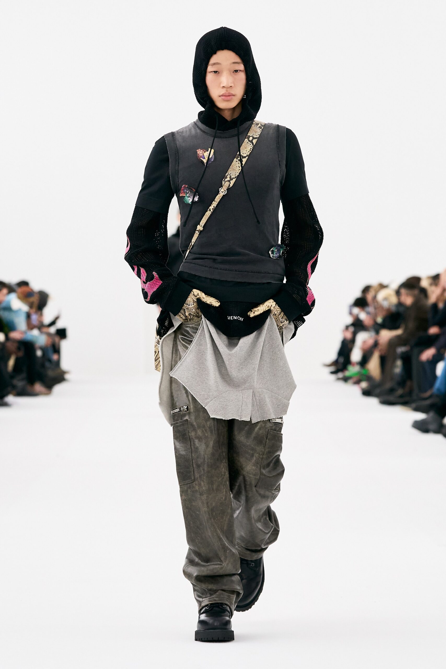 Givenchy F/W 23 Menswear Look 8