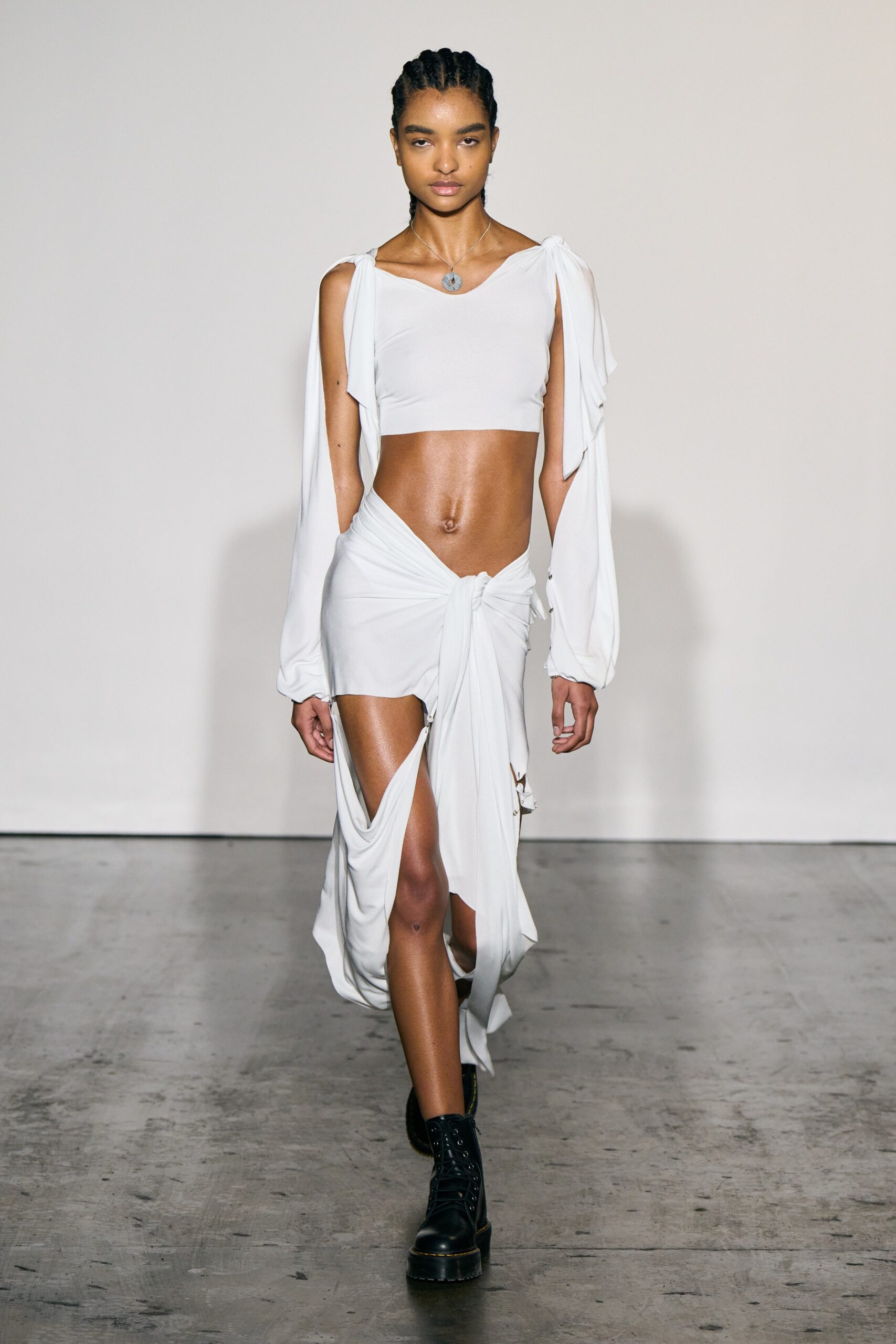 Fashion East F/W 22 Look 9