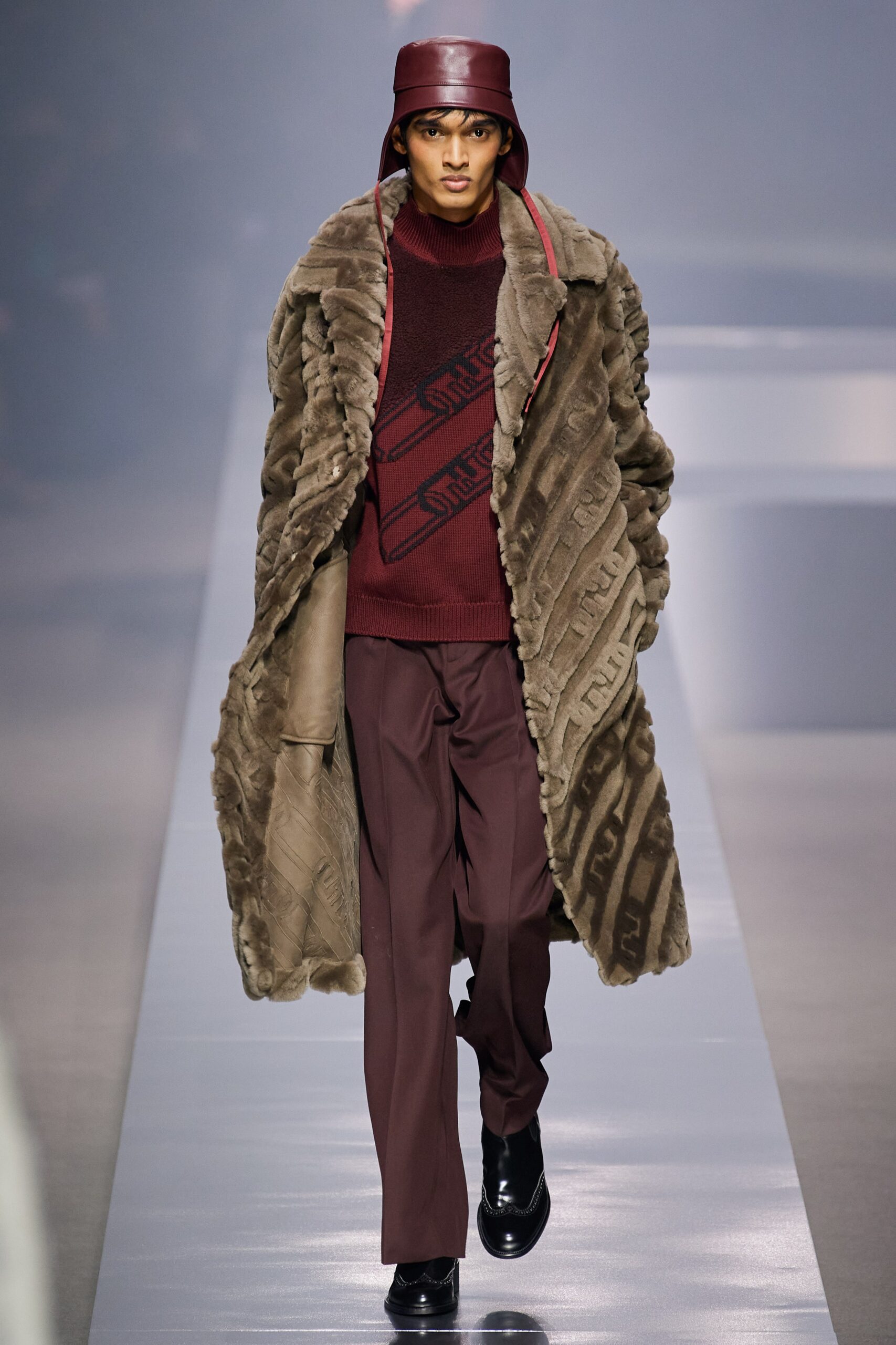 Fendi F/W 22 Menswear Look 9