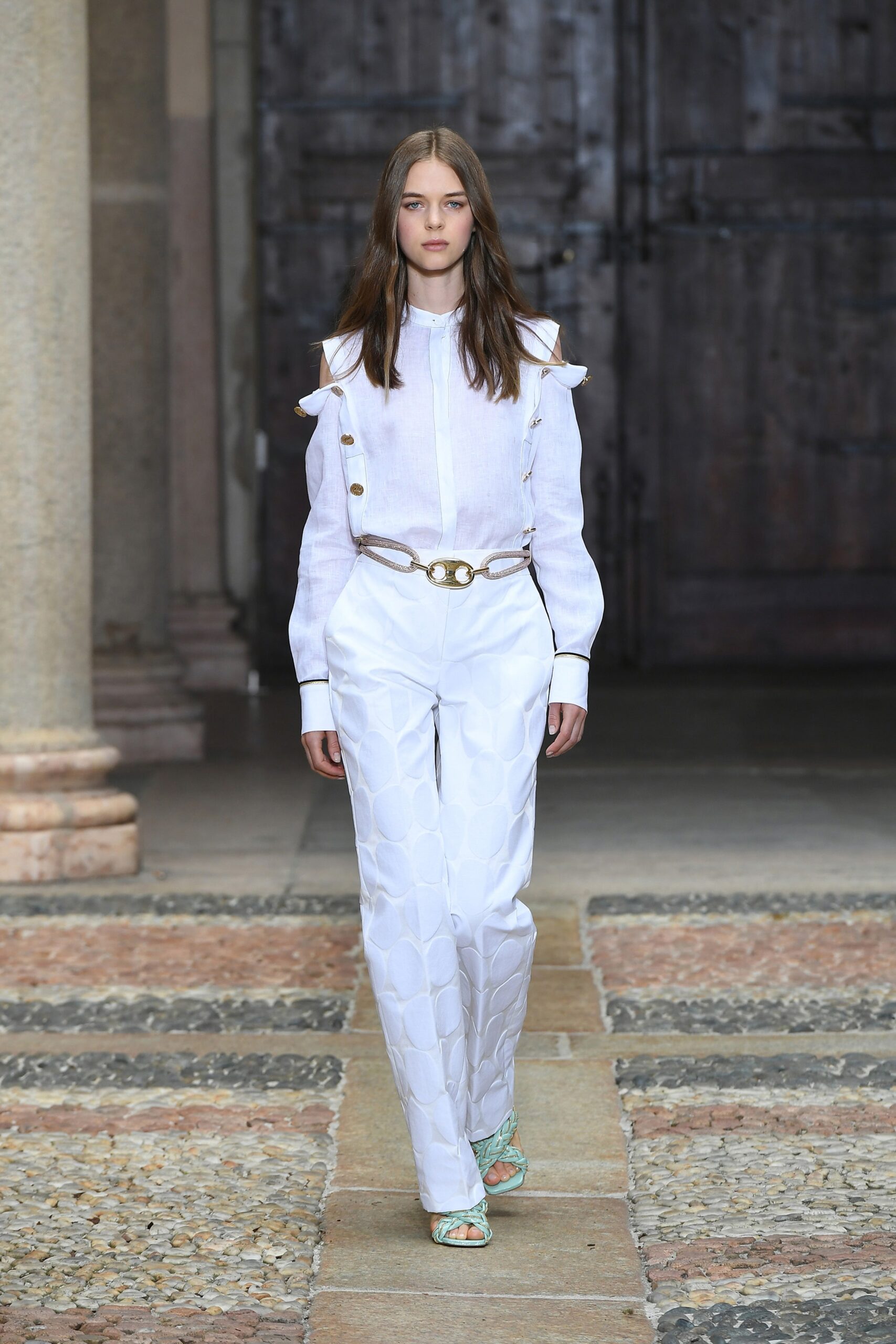 Genny S/S 22 Look 9
