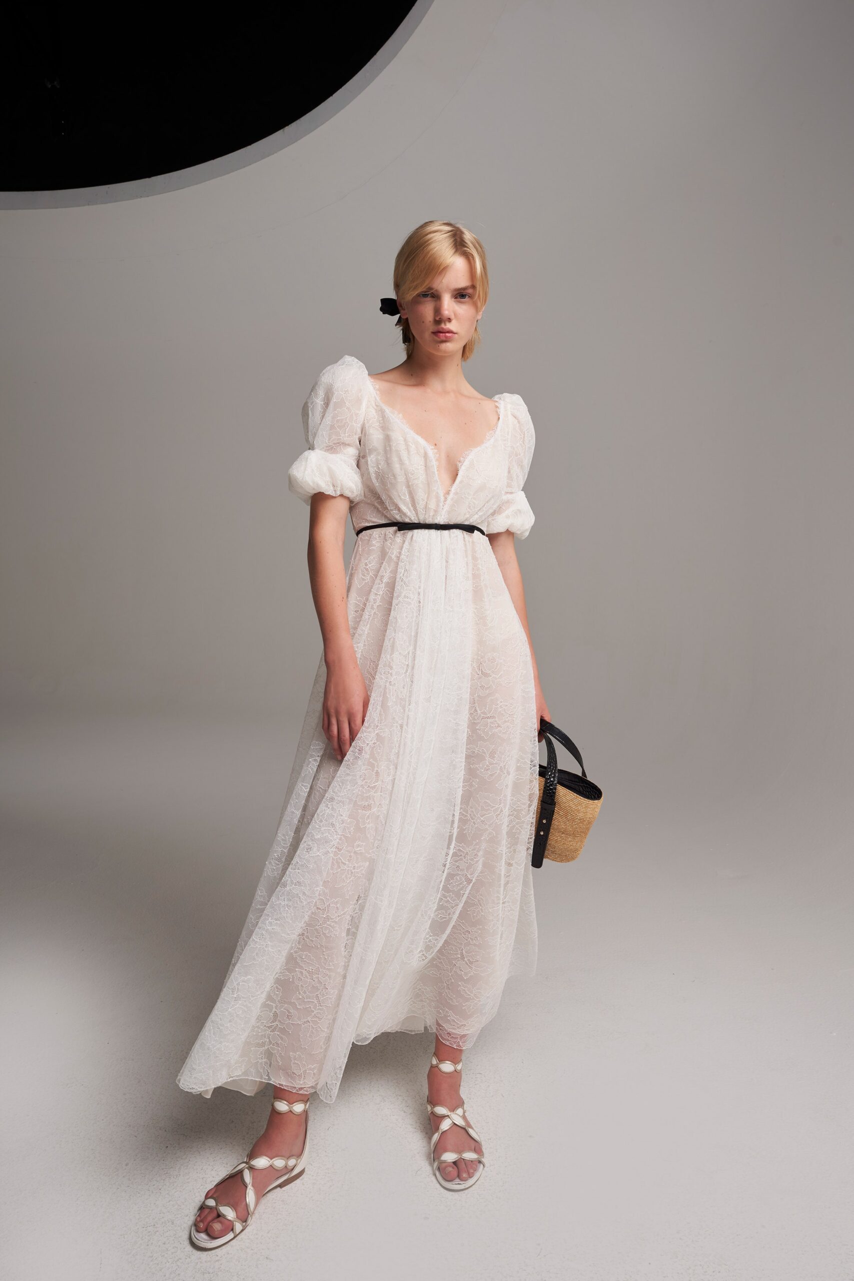Giambattista Valli Resort 22 Look 9