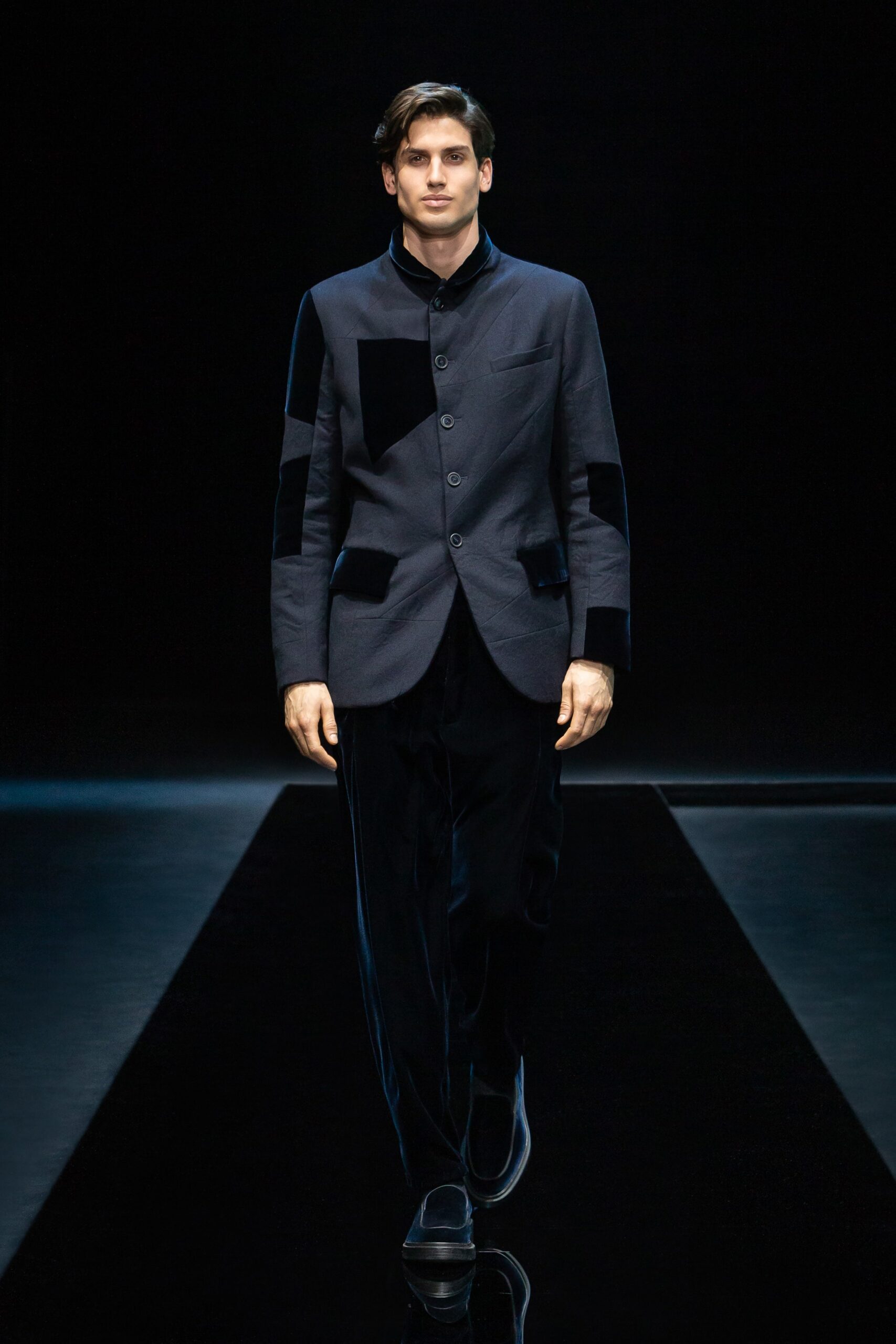 Giorgio Armani F/W 21 Menswear Look 9