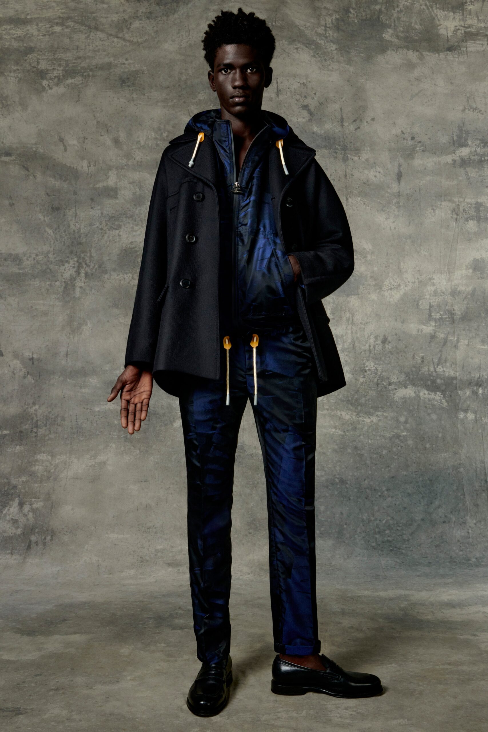 Ferragamo F/W 22 Look 9