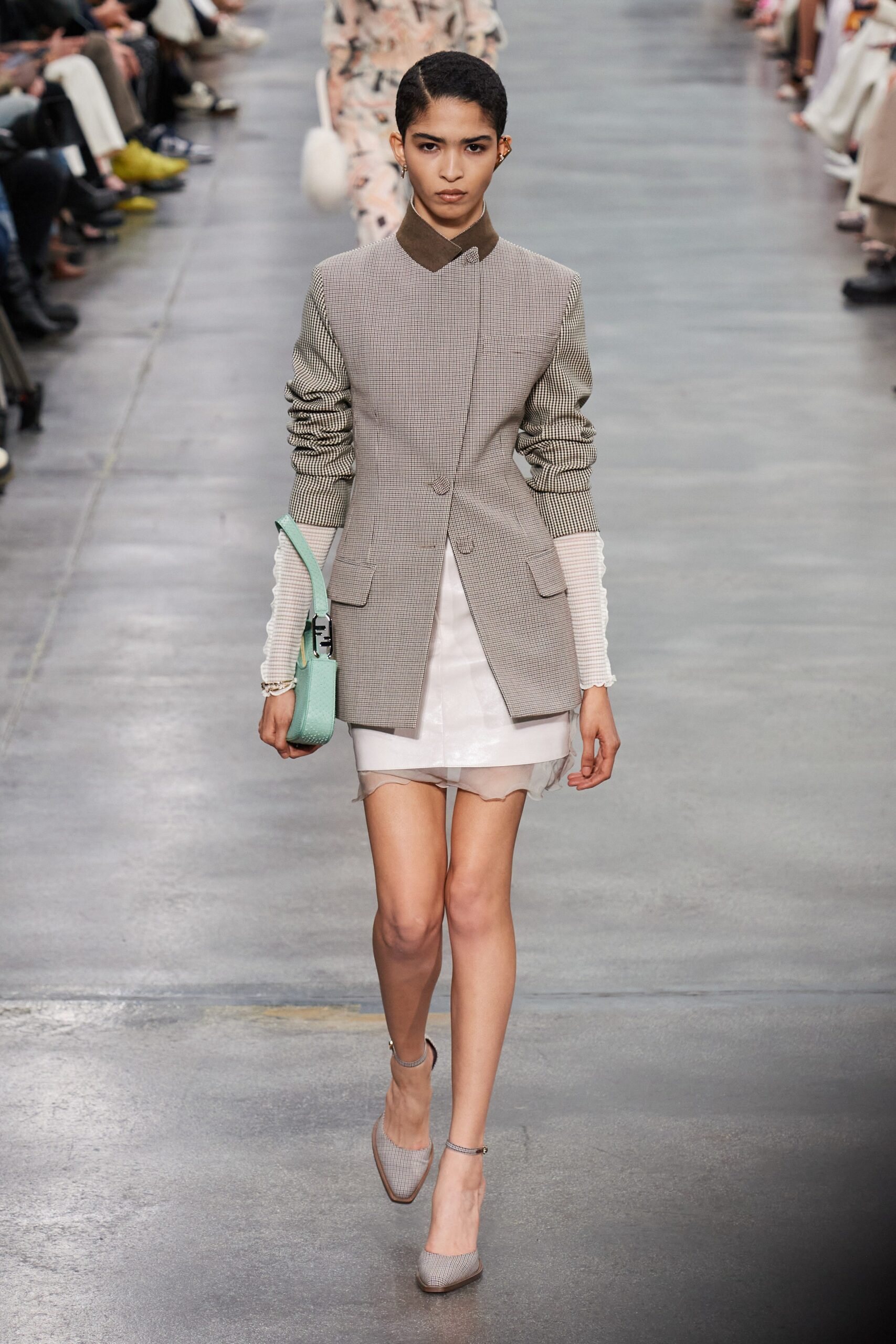 Fendi F/W 22 Look 9