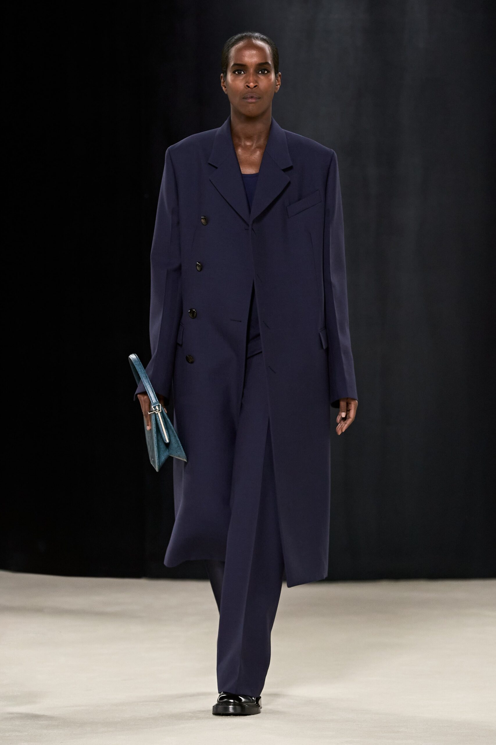 Ferragamo F/W 23 Look 9