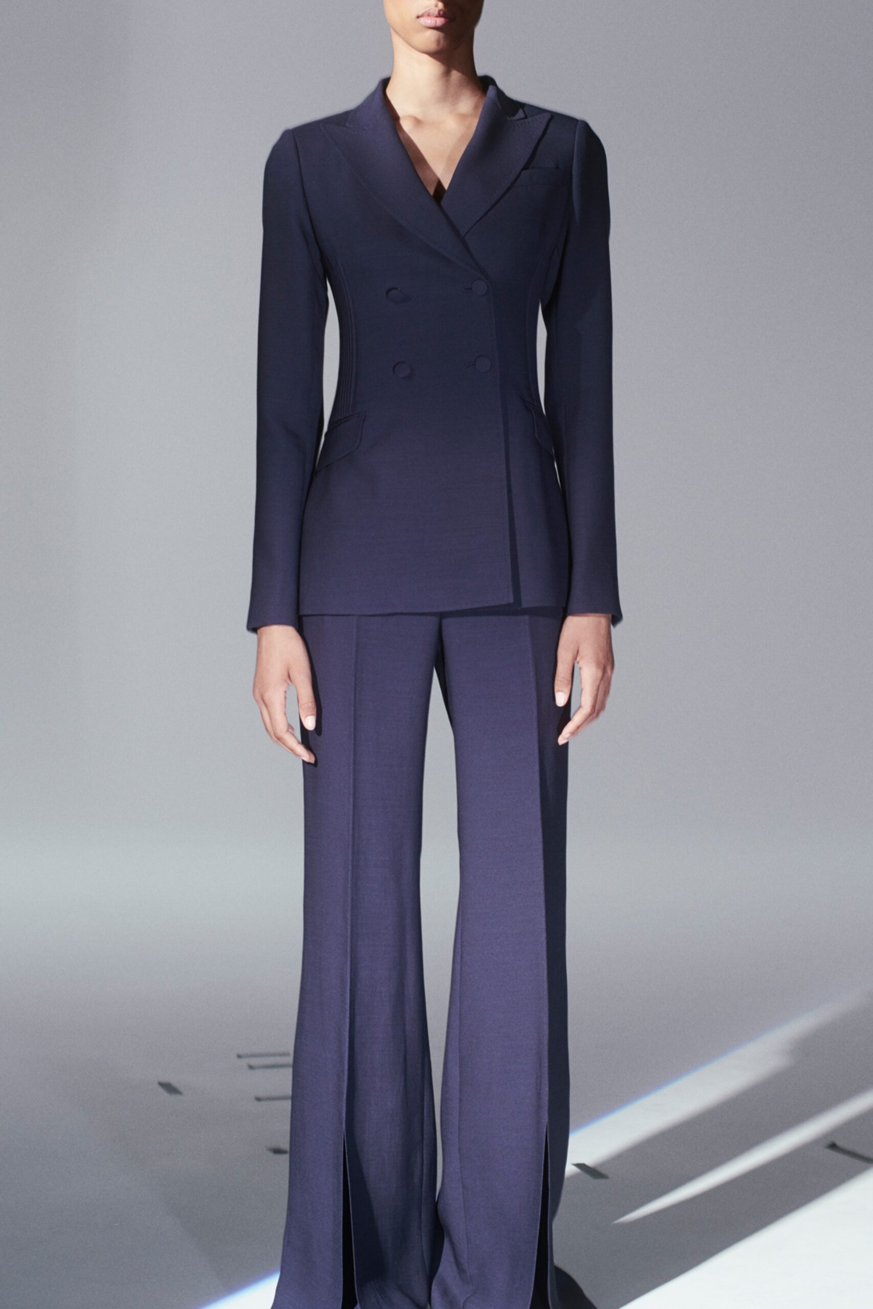 Gabriela Hearst Resort 19 Look 9