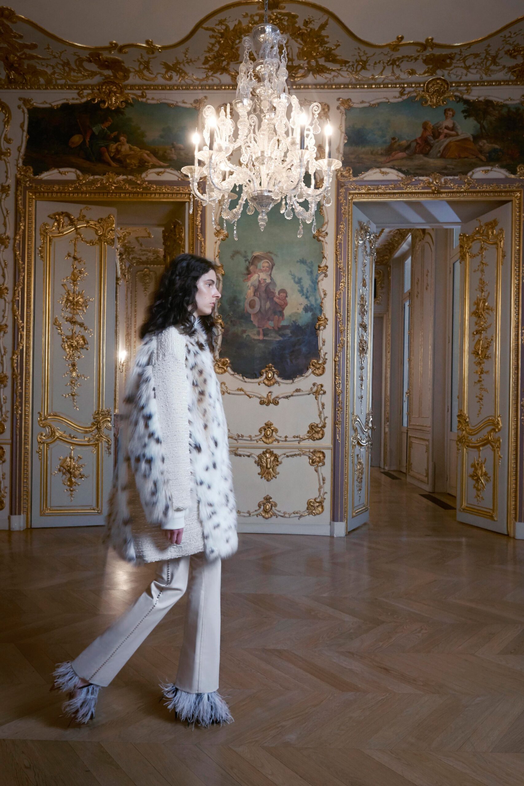 Giambattista Valli F/W 19 Look 9