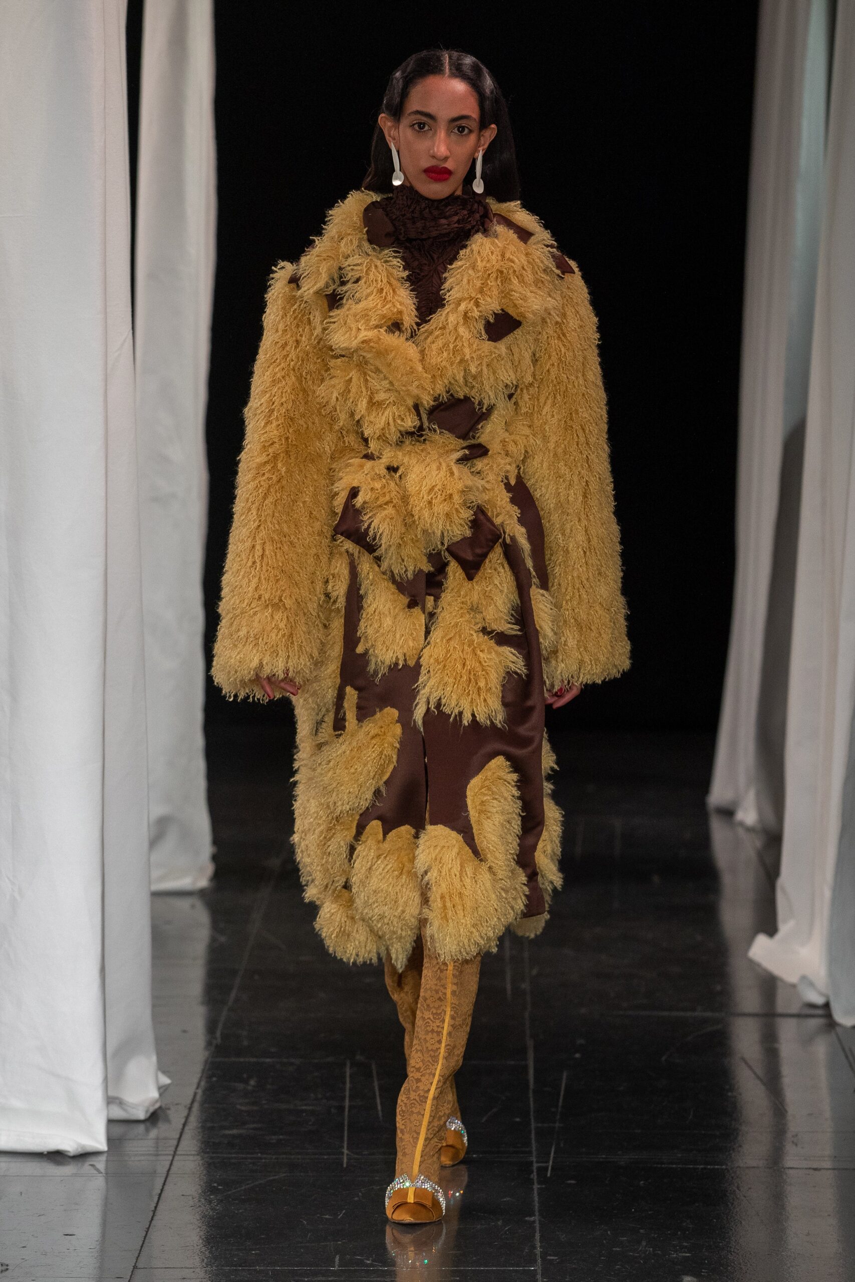 Feben F/W 22 Look 10