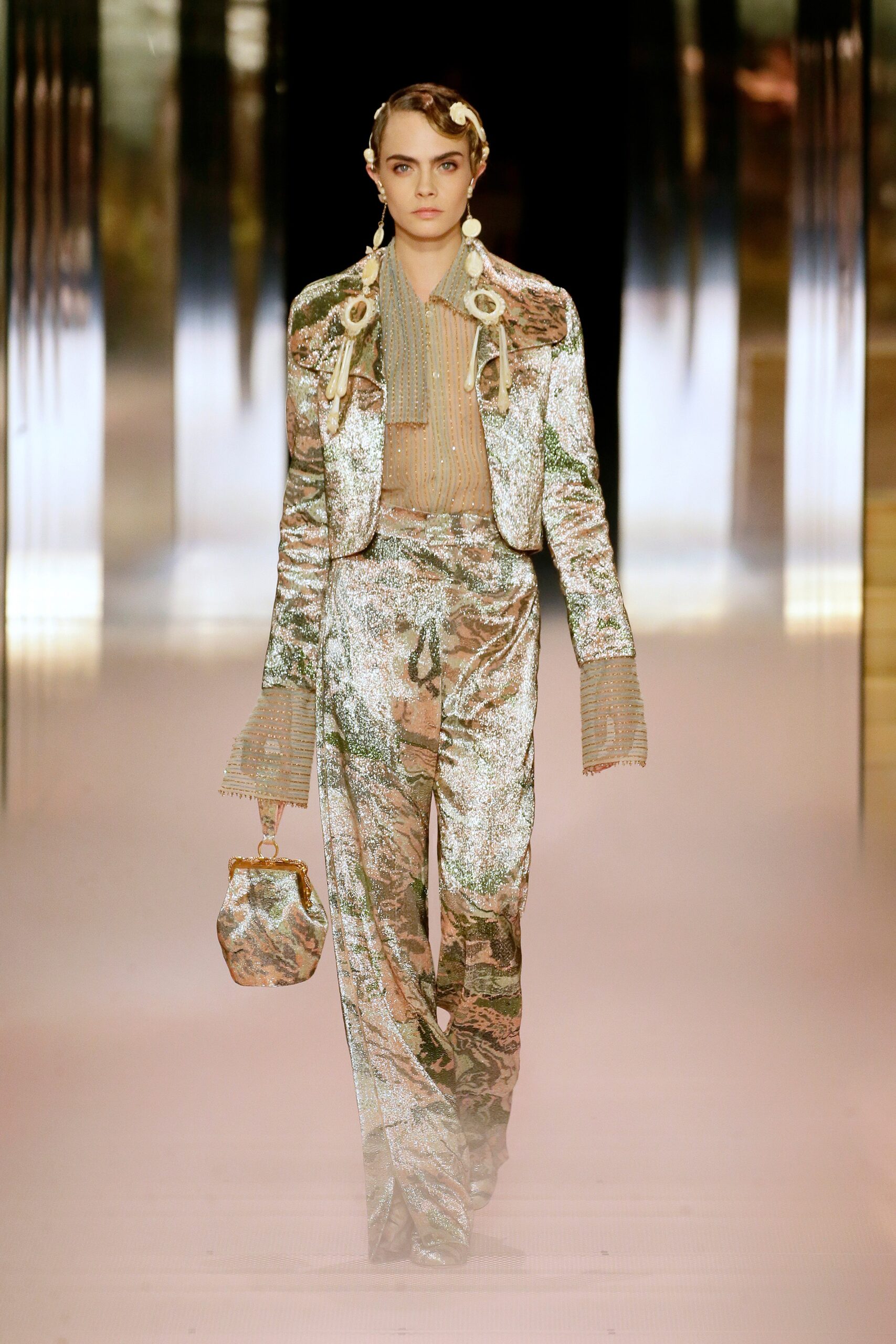Fendi S/S 21 Couture Look 10