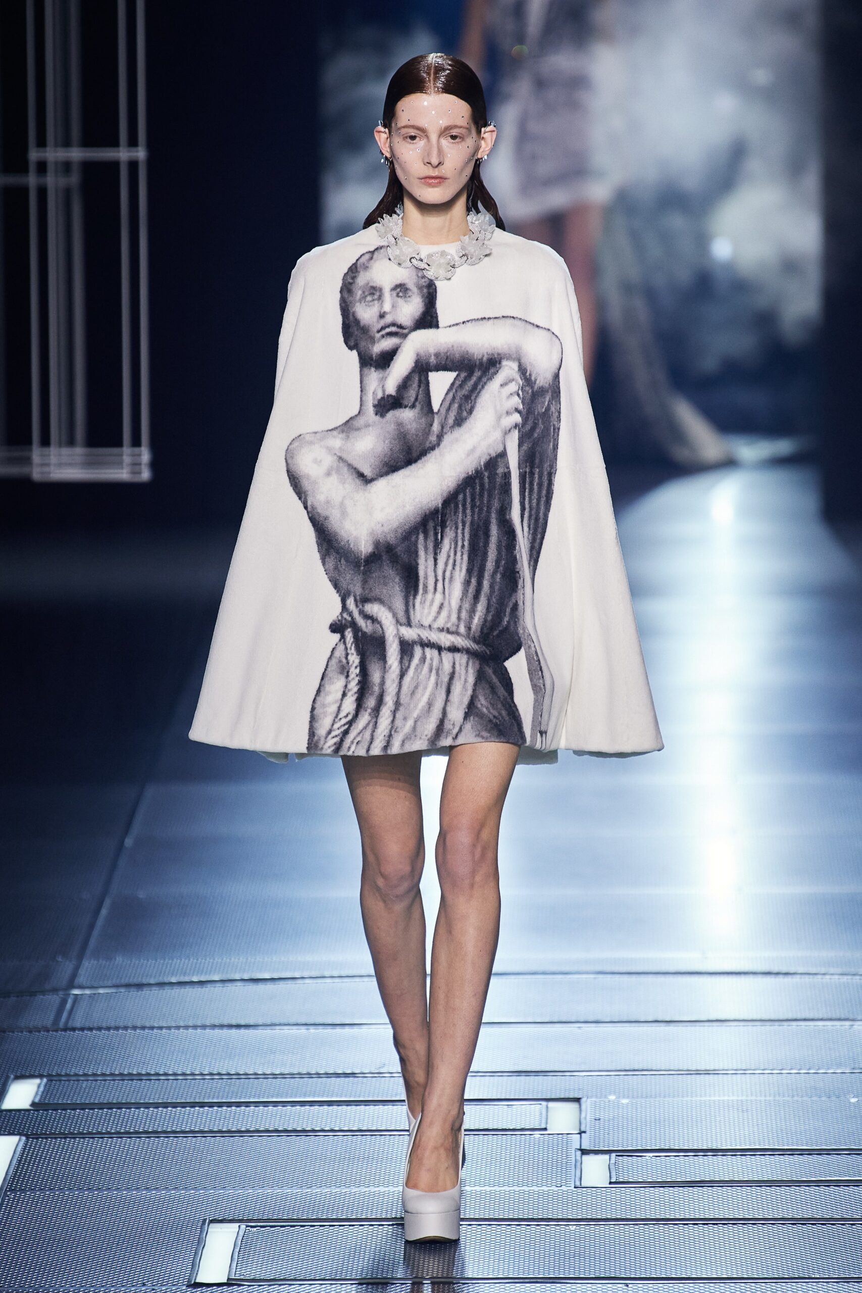 Fendi S/S 22 Couture Look 10