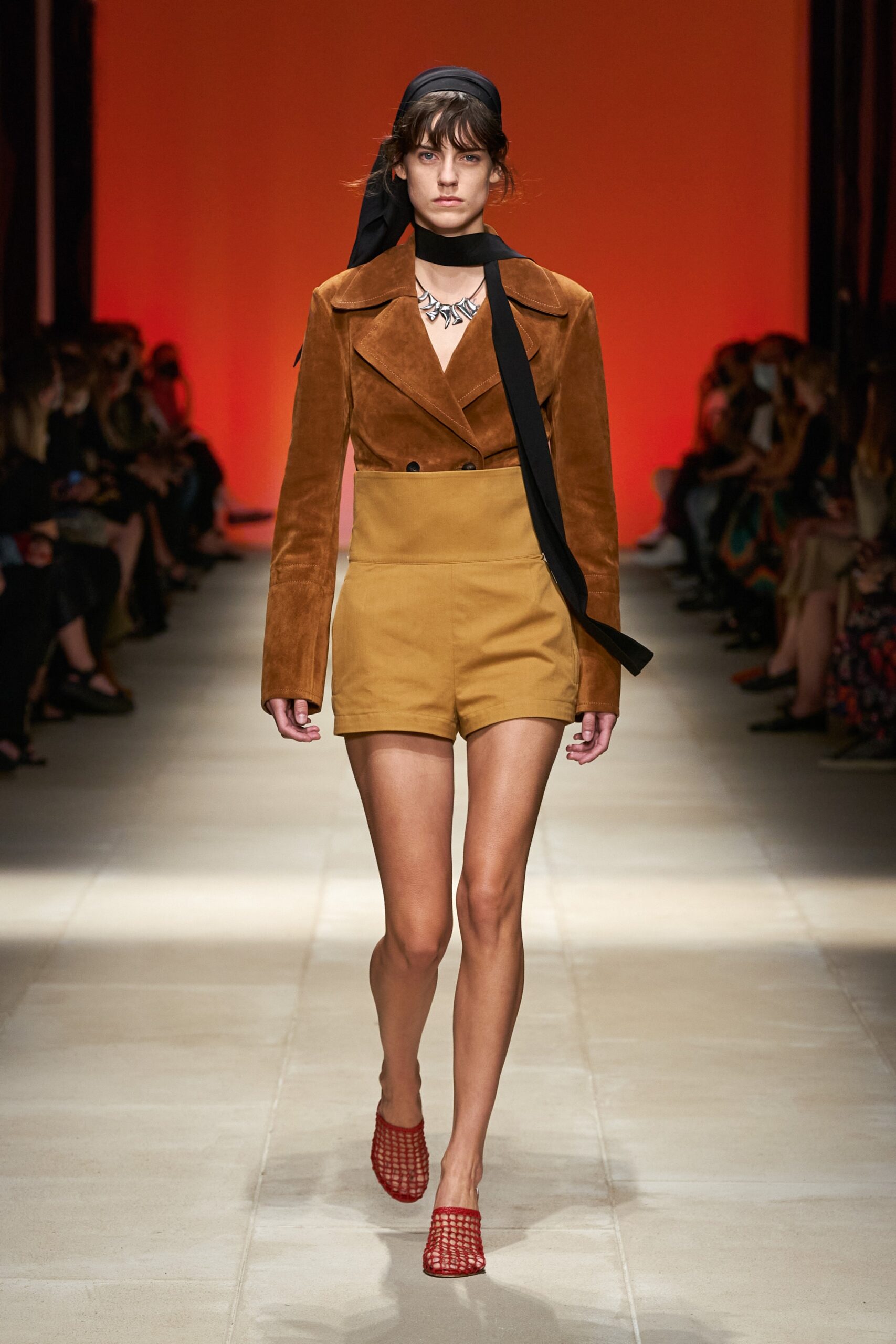 Ferragamo S/S 22 Look 10
