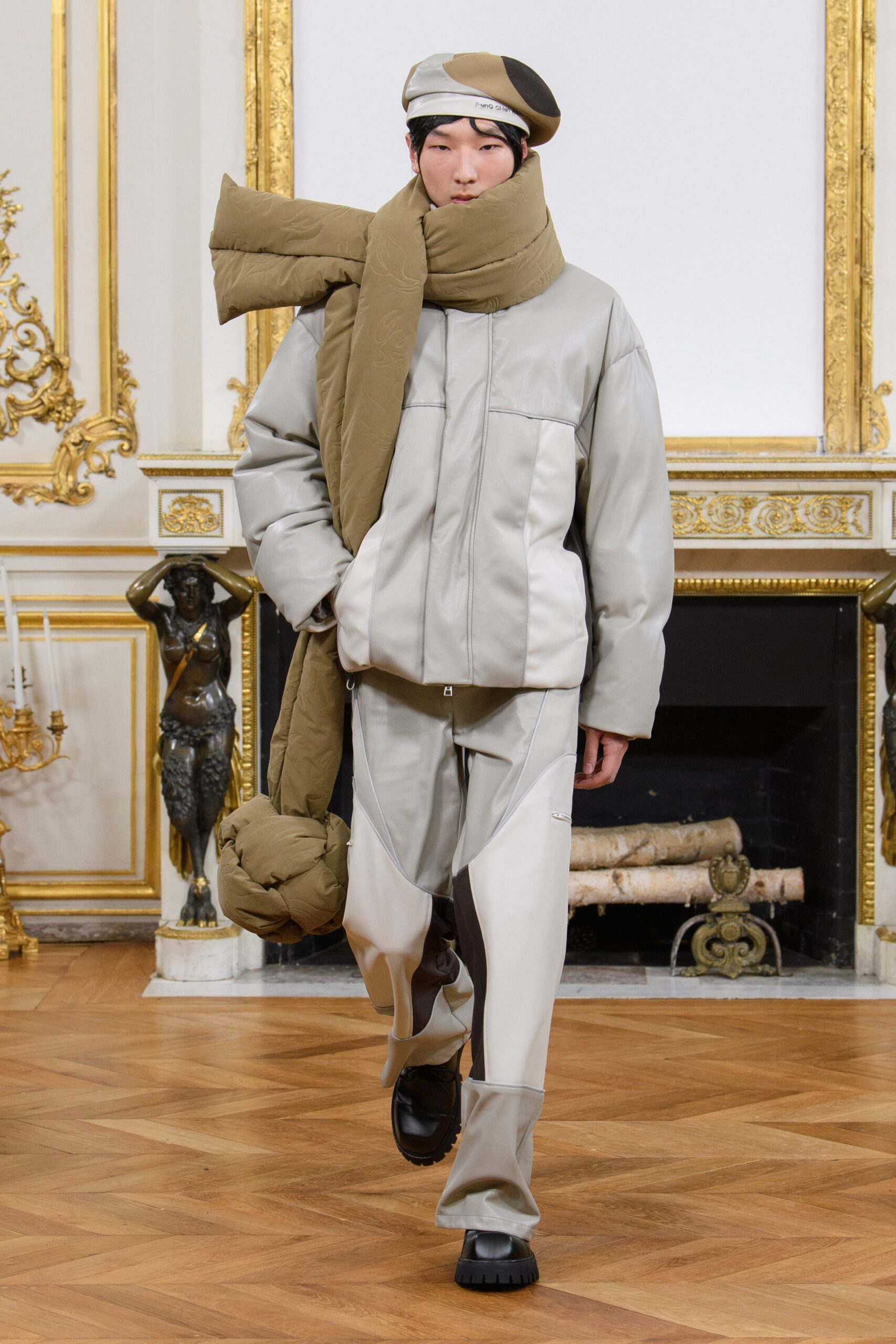 Feng Chen Wang F/W 23 Menswear Look 10