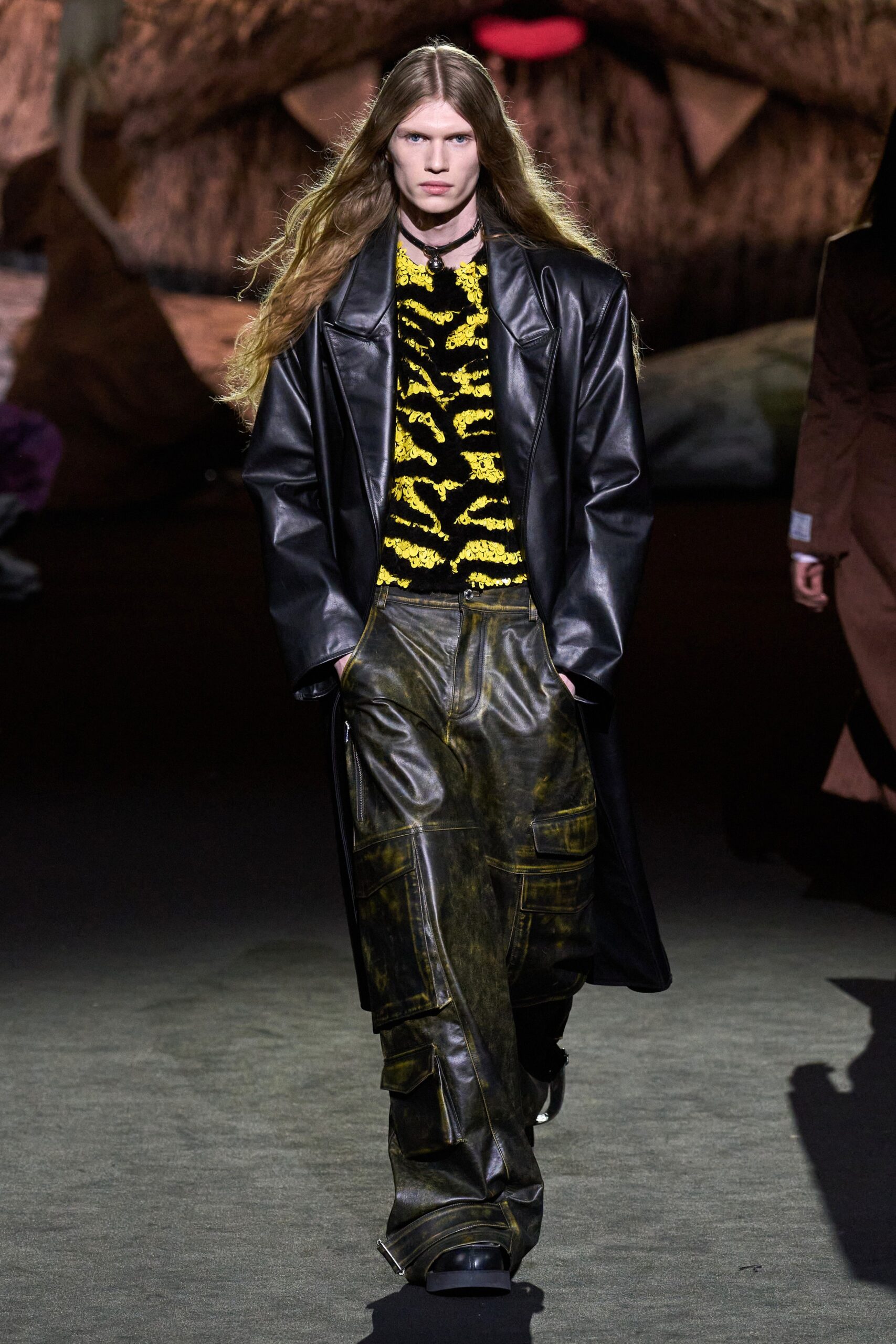 GCDS F/W 23 Look 10