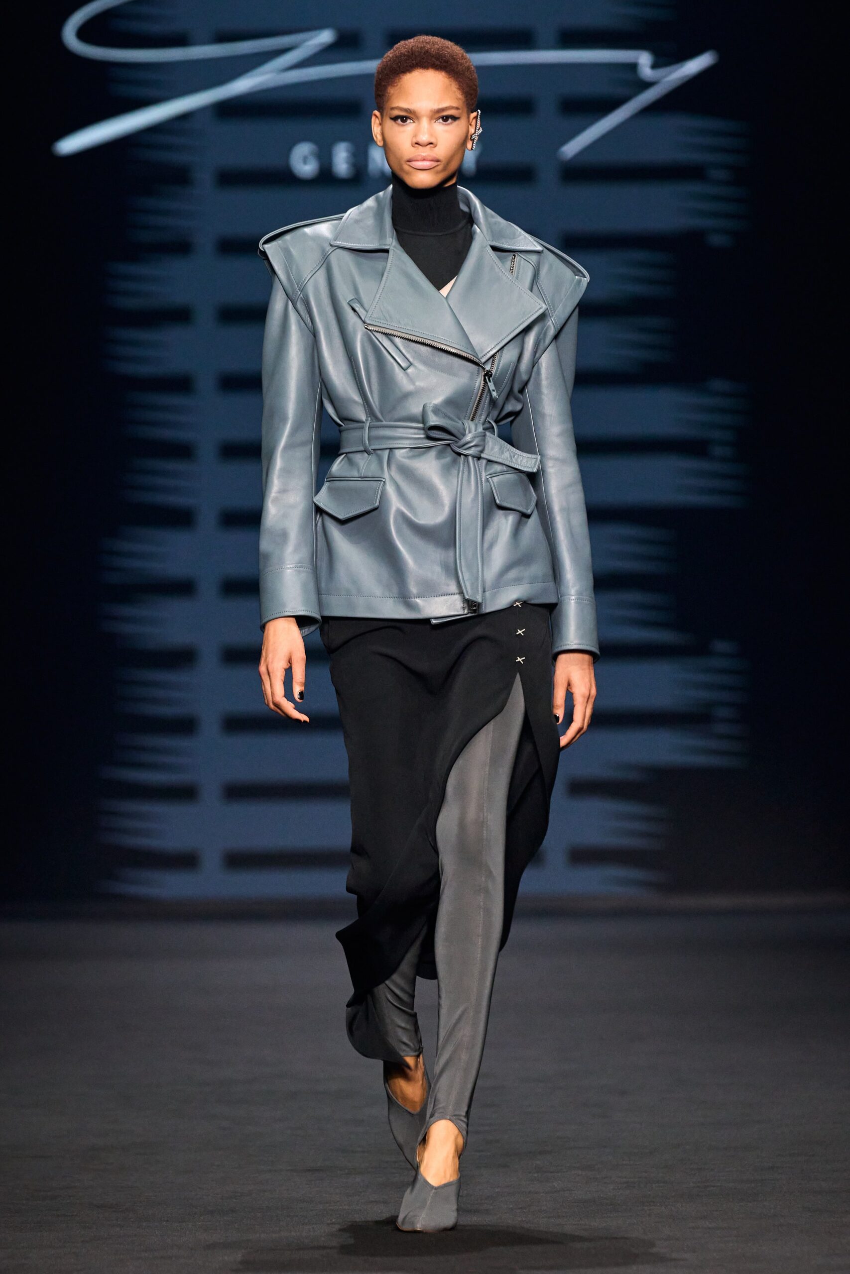 Genny F/W 23 Look 10
