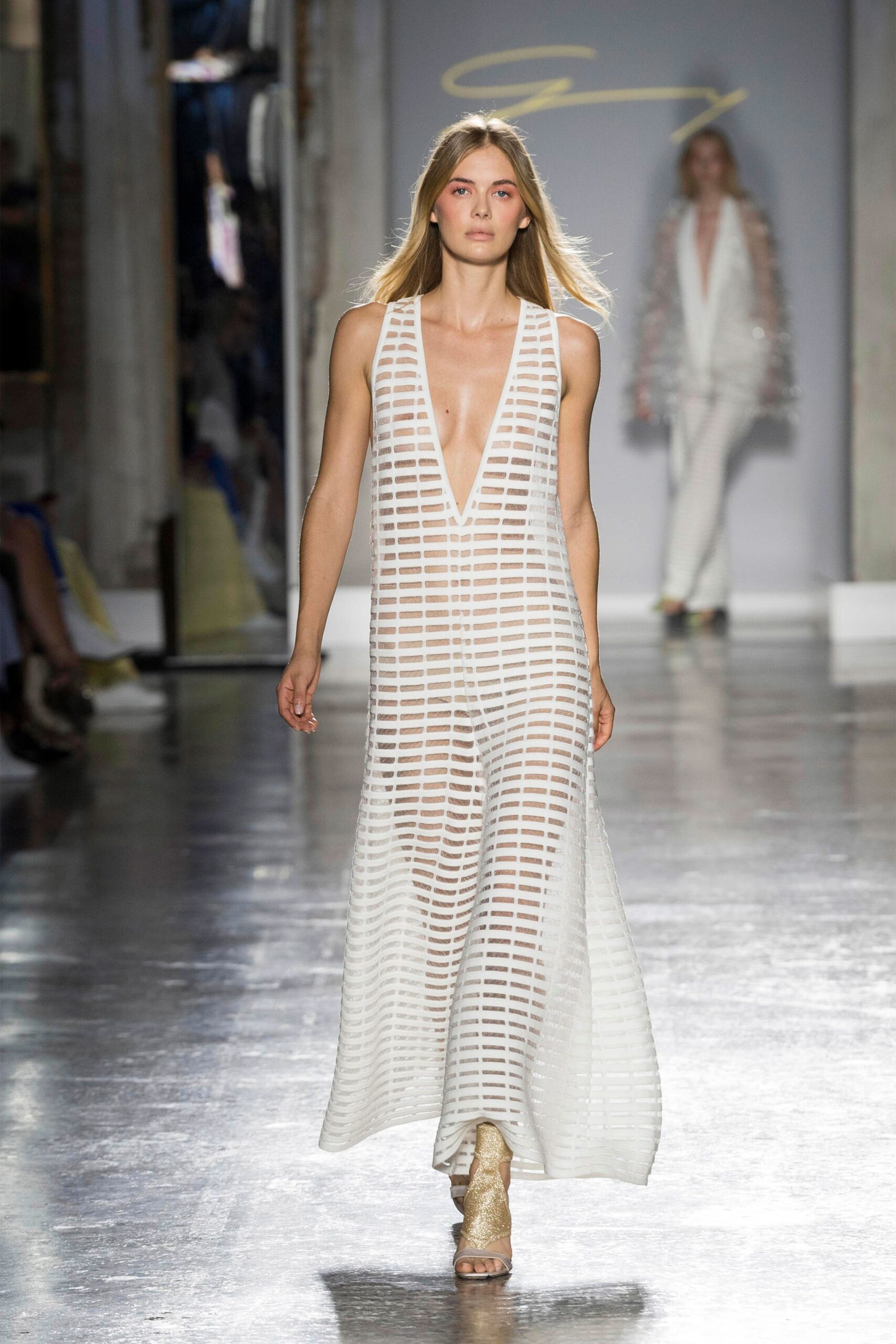 Genny S/S 19 Look 10