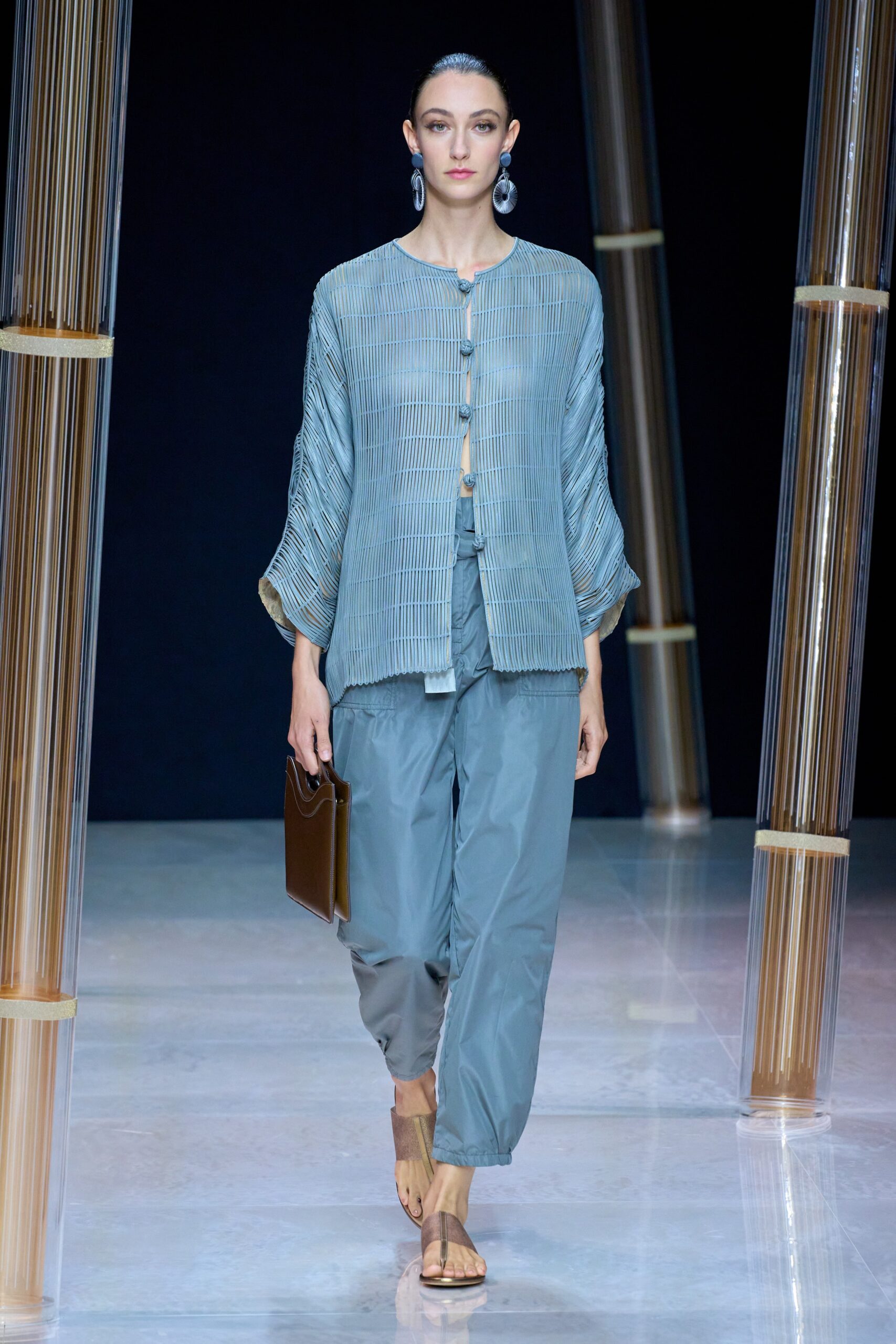 Giorgio Armani S/S 23 Look 10