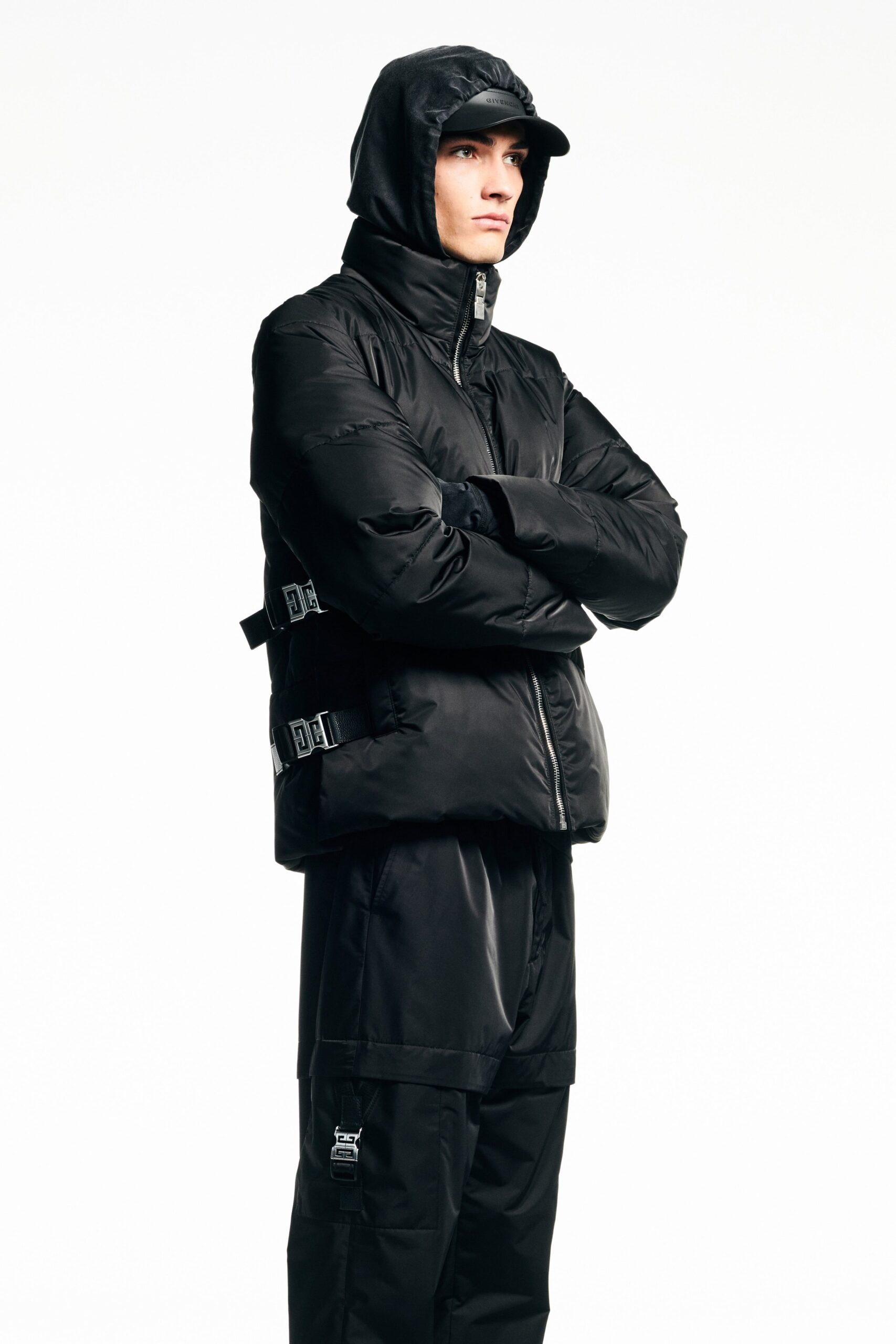 Givenchy Resort 23 Look 10