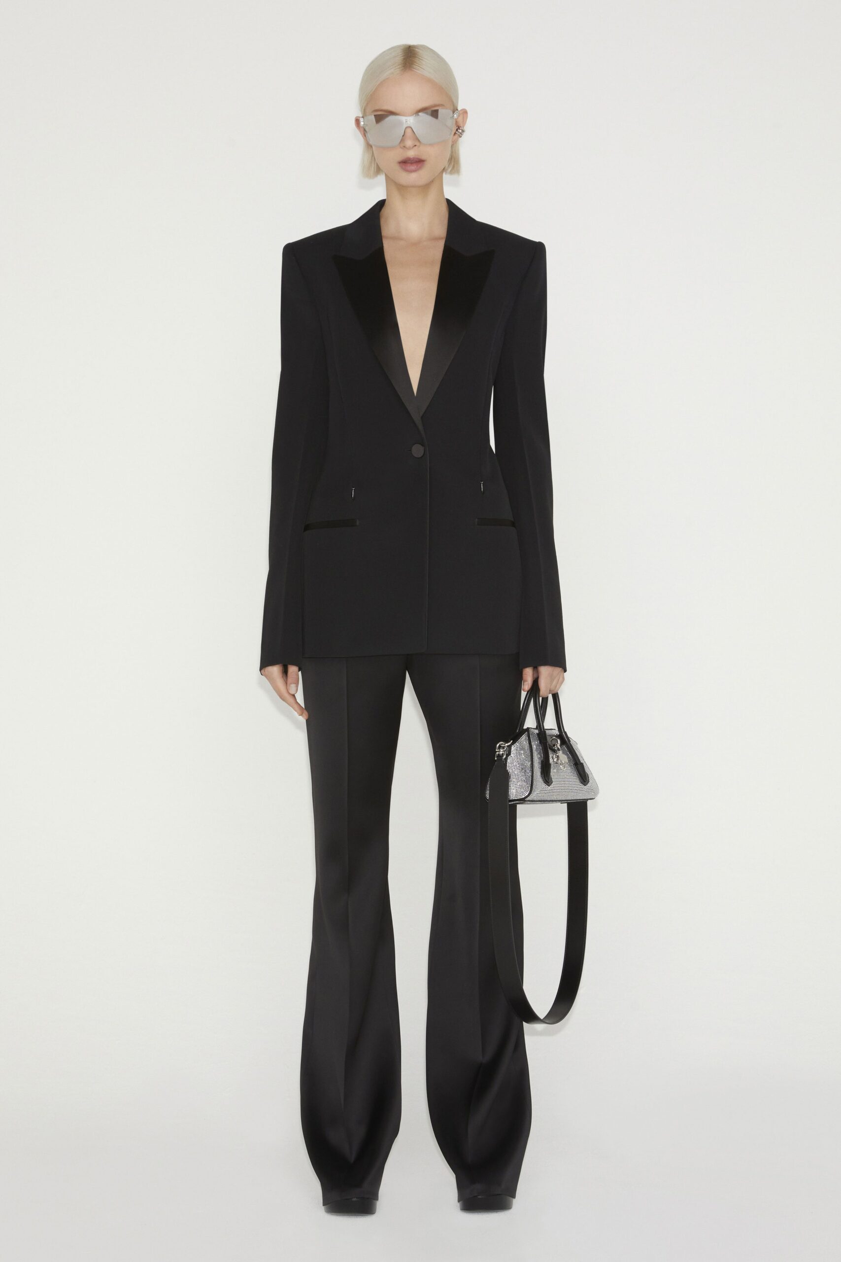 Givenchy F/W 23 Look 10
