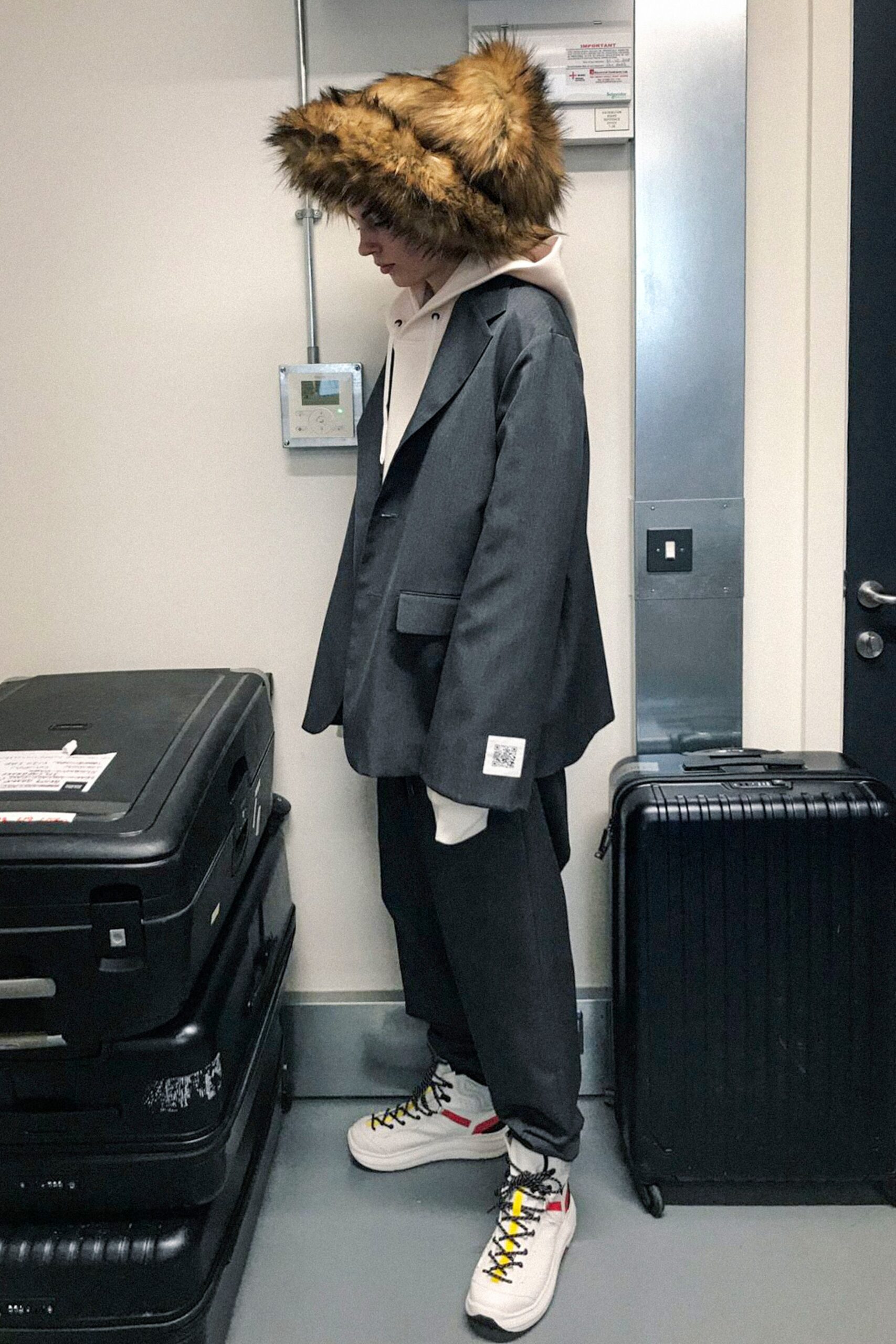Fumito Ganryu F/W 21 Menswear Look 11