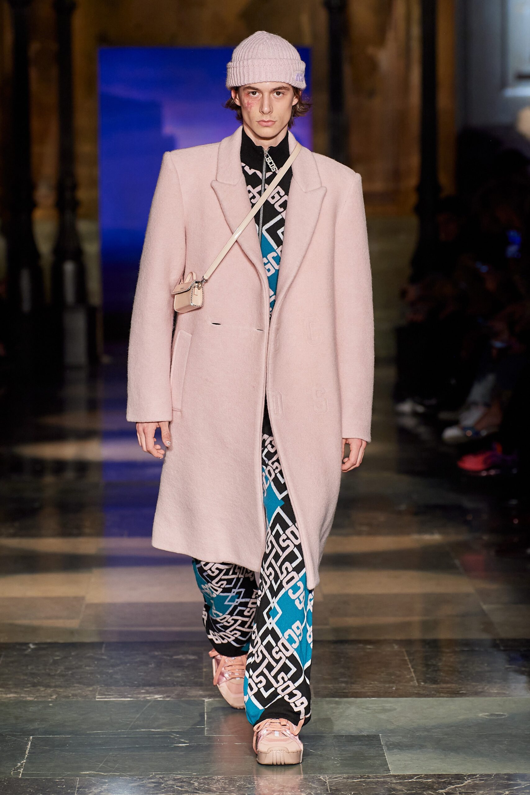 GCDS F/W 20 Look 11