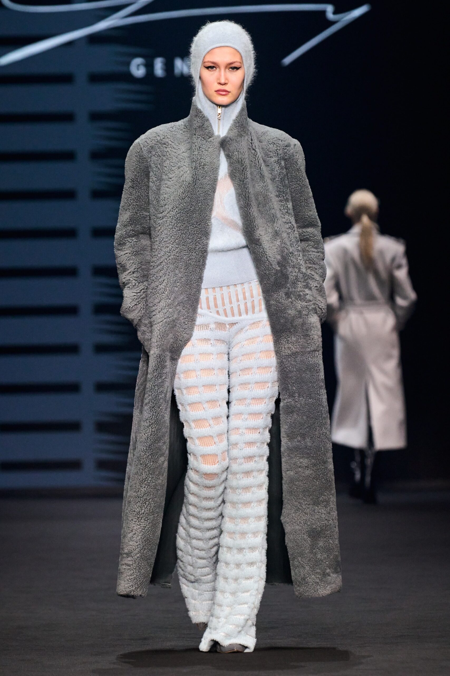 Genny F/W 23 Look 11