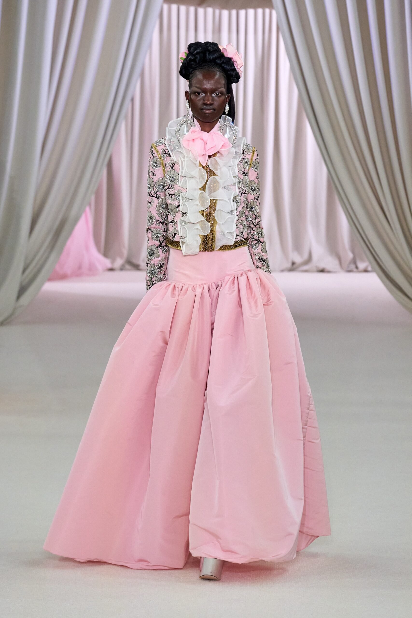 Giambattista Valli S/S 23 Couture Look 11