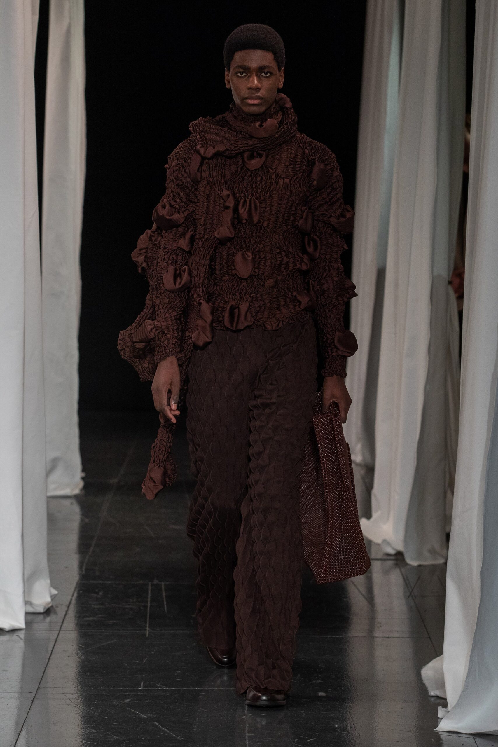 Feben F/W 22 Look 12