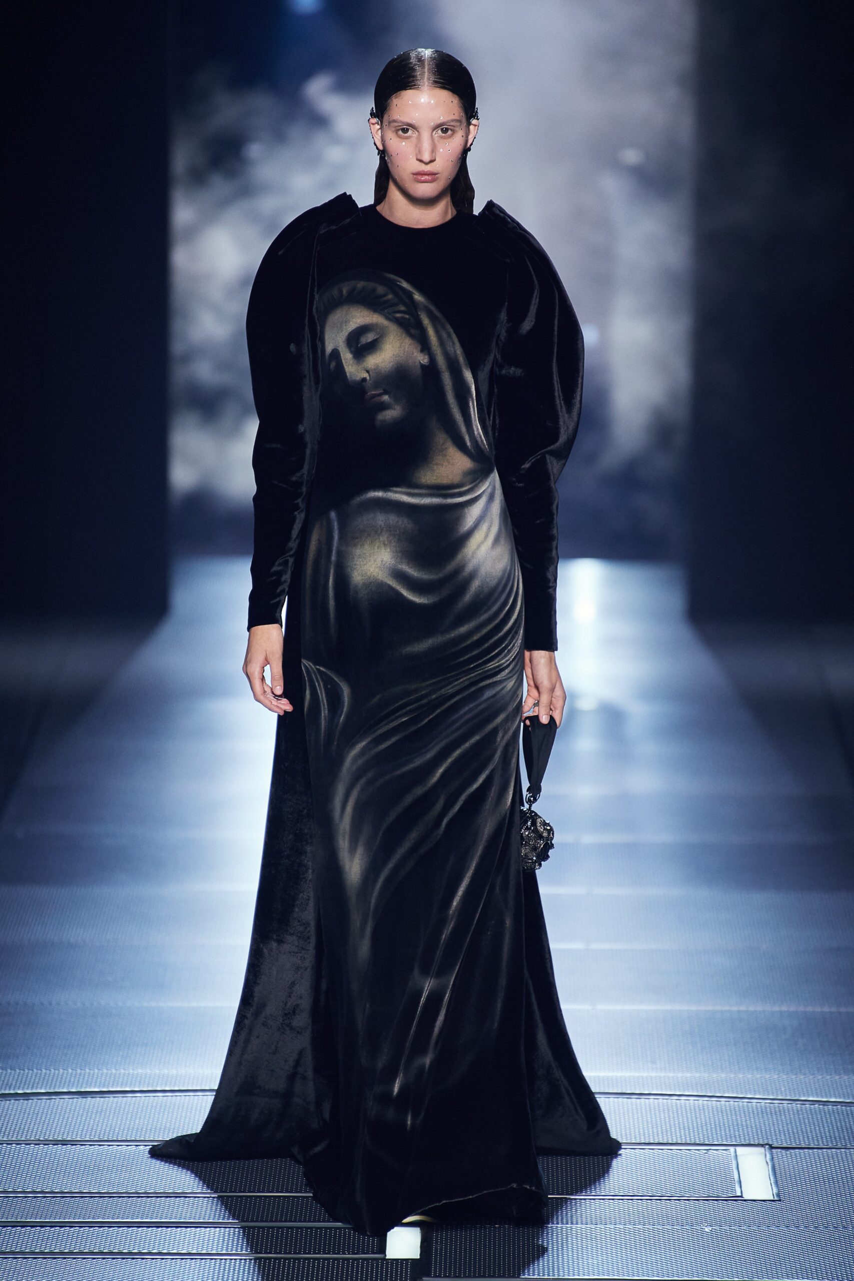 Fendi S/S 22 Couture Look 12