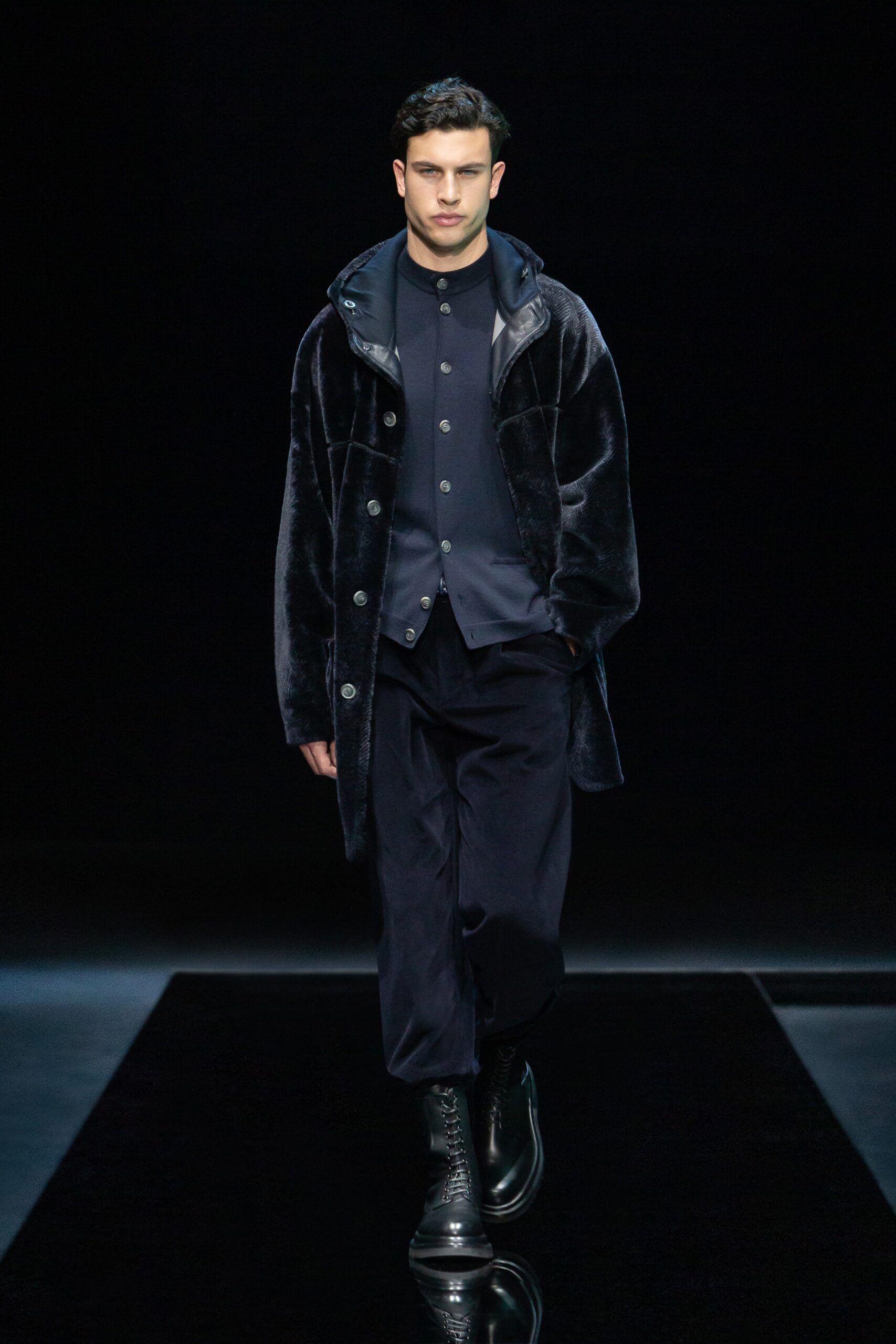 Giorgio Armani F/W 21 Menswear Look 12