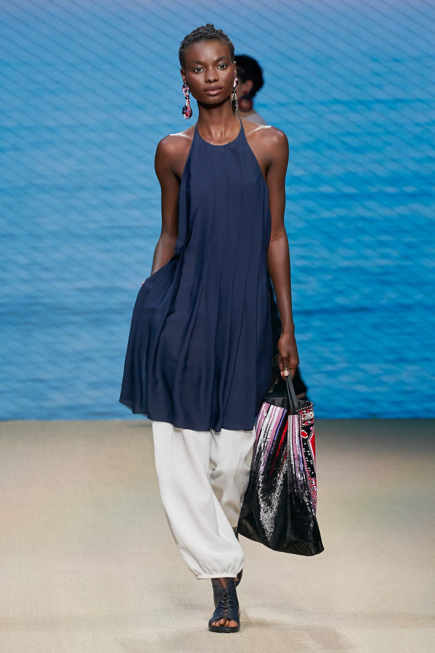 Giorgio Armani S/S 22 Look 12