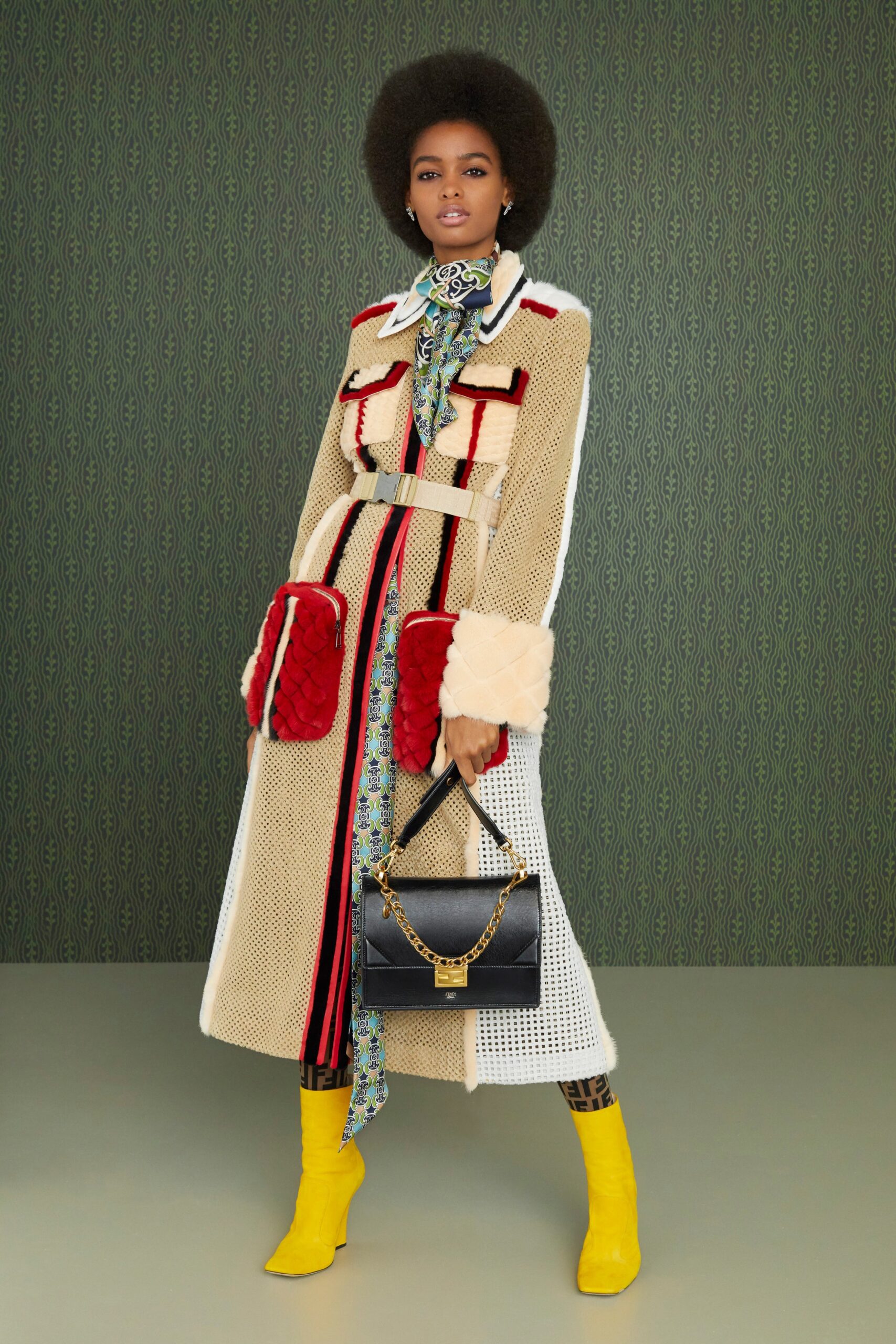 Fendi F/W 19 Look 12
