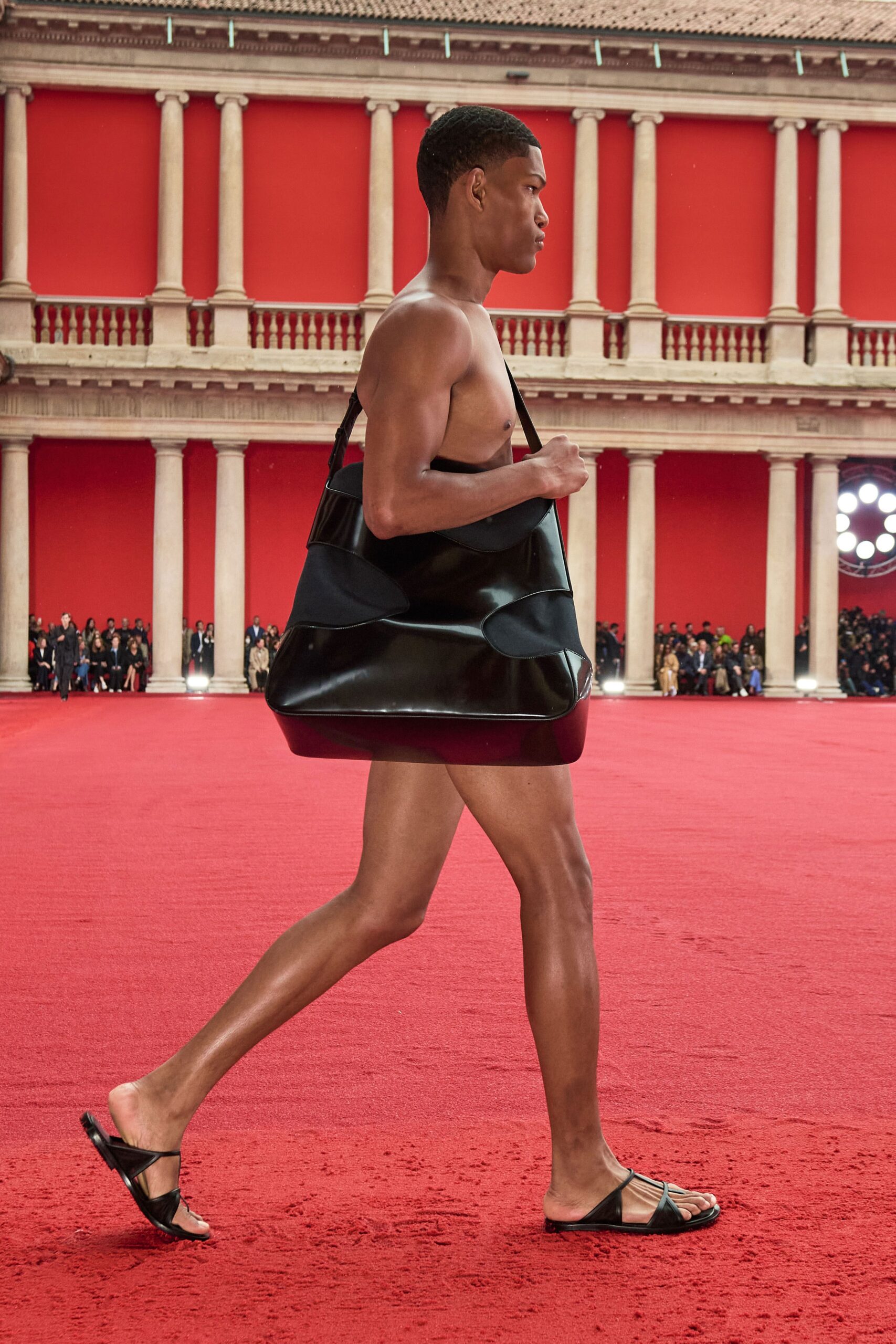 Ferragamo S/S 23 Look 12
