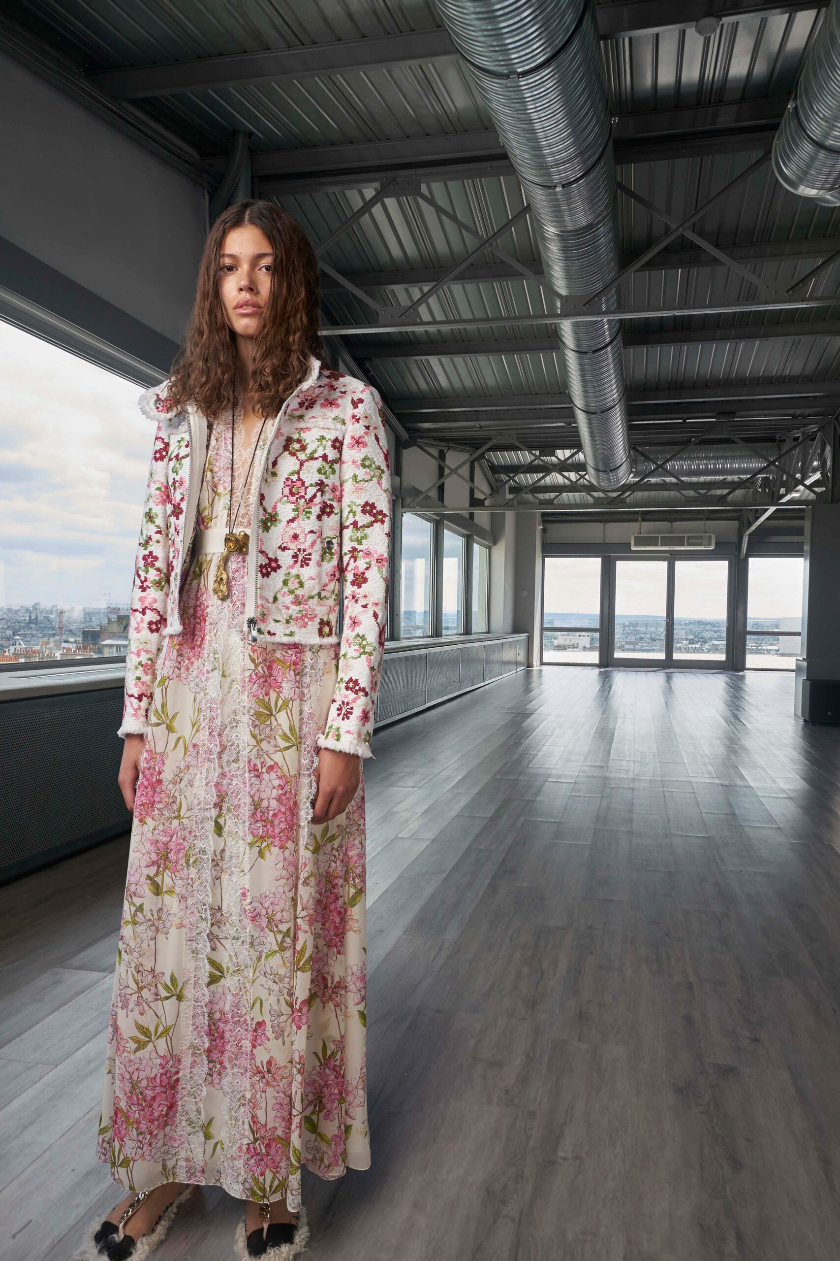 Giambattista Valli Resort 19 Look 12