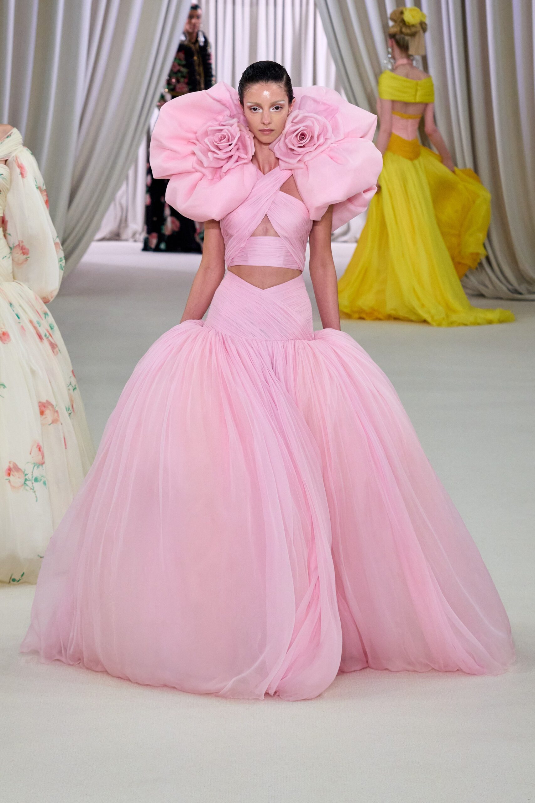 Giambattista Valli S/S 23 Couture Look 12