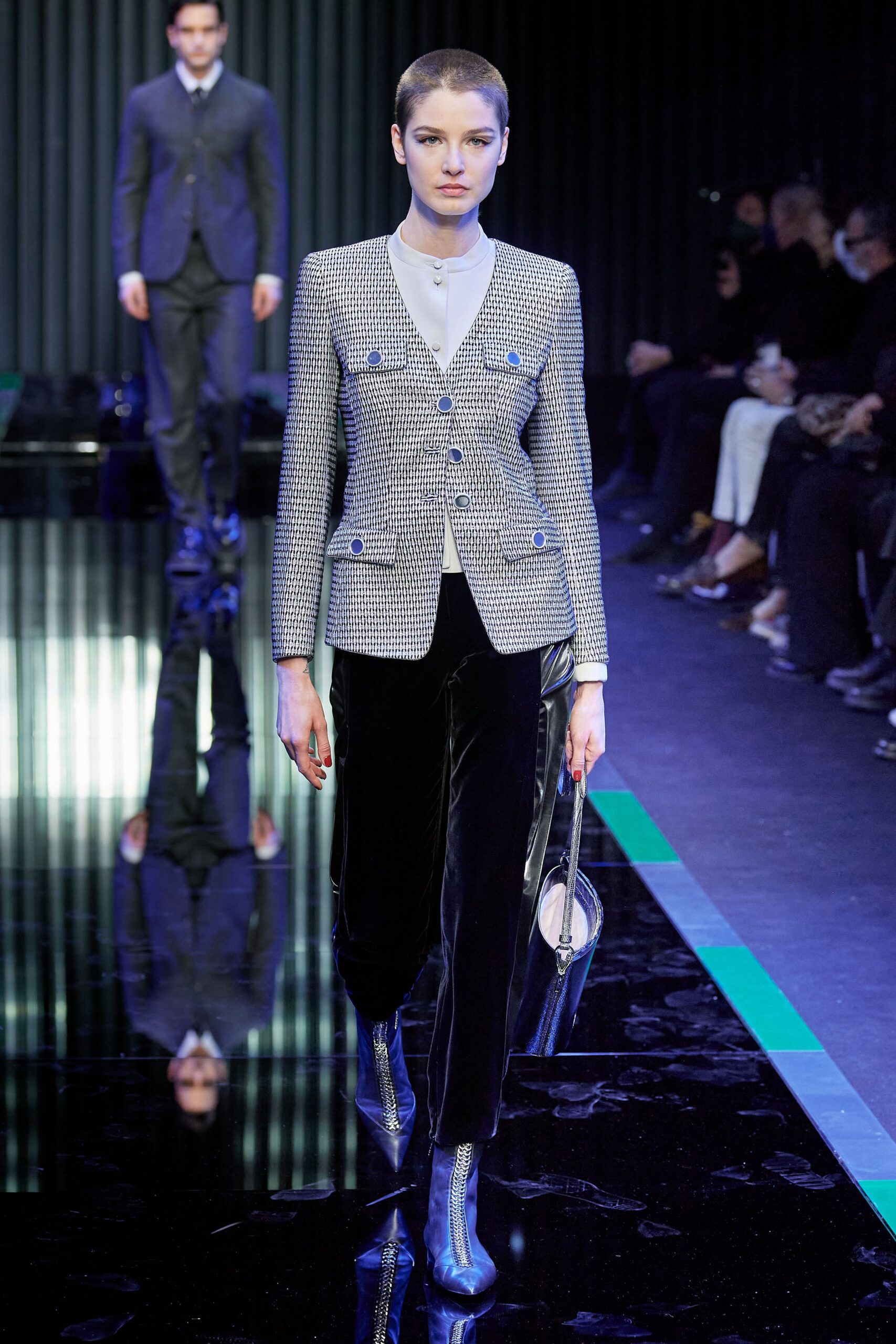 Giorgio Armani F/W 22 Look 12