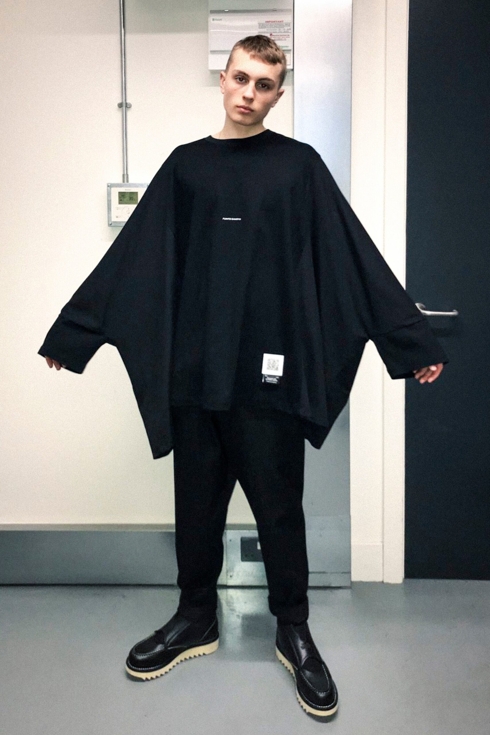 Fumito Ganryu F/W 21 Menswear Look 13