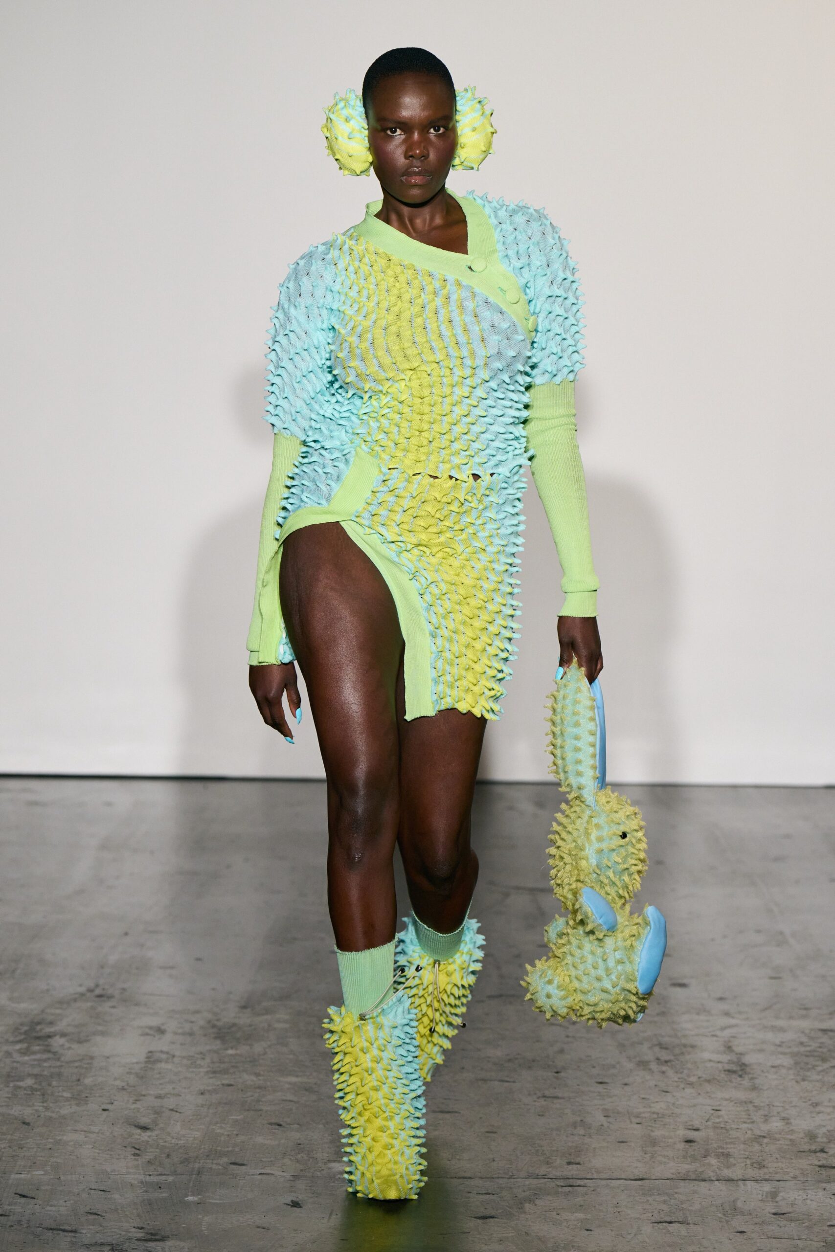 Fashion East F/W 22 Look 12