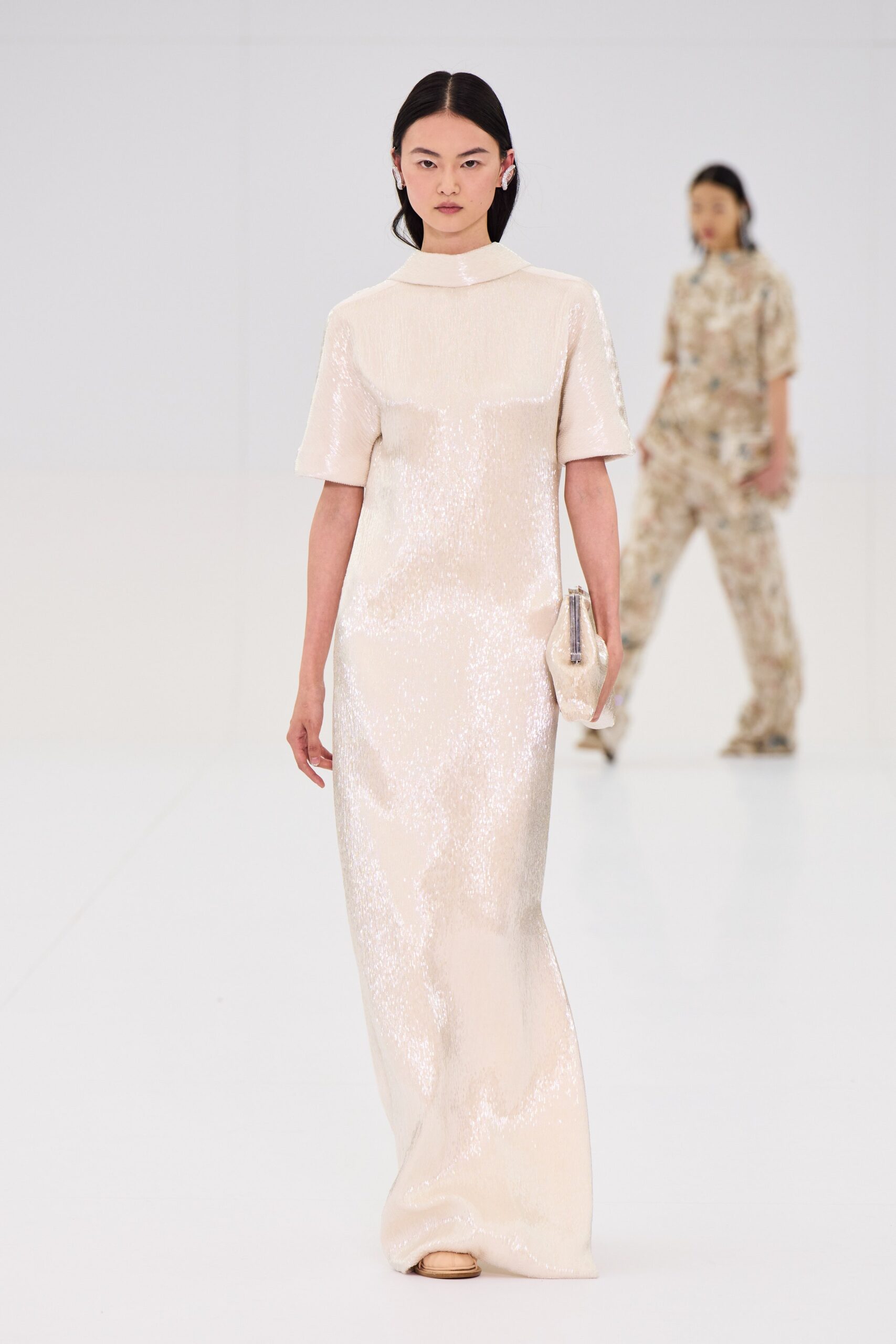 Fendi F/W 22 Couture Look 13