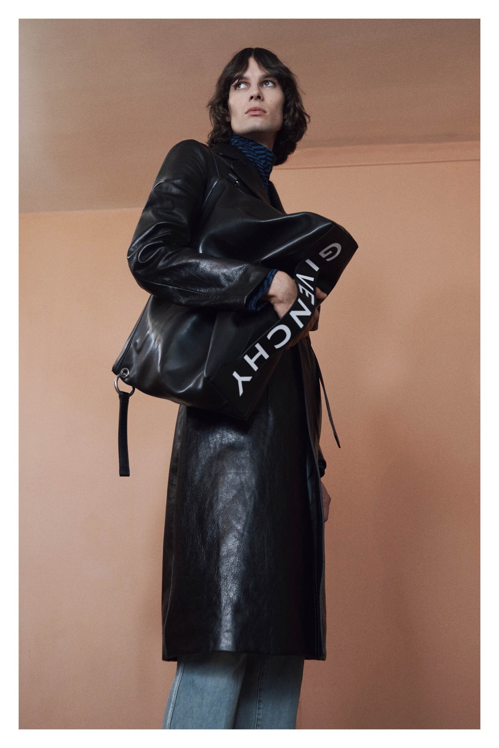 Givenchy F/W 19 Look 13