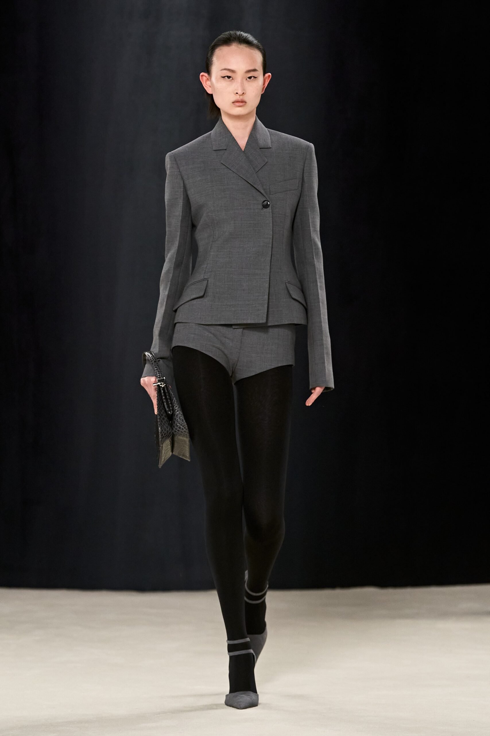 Ferragamo F/W 23 Look 14