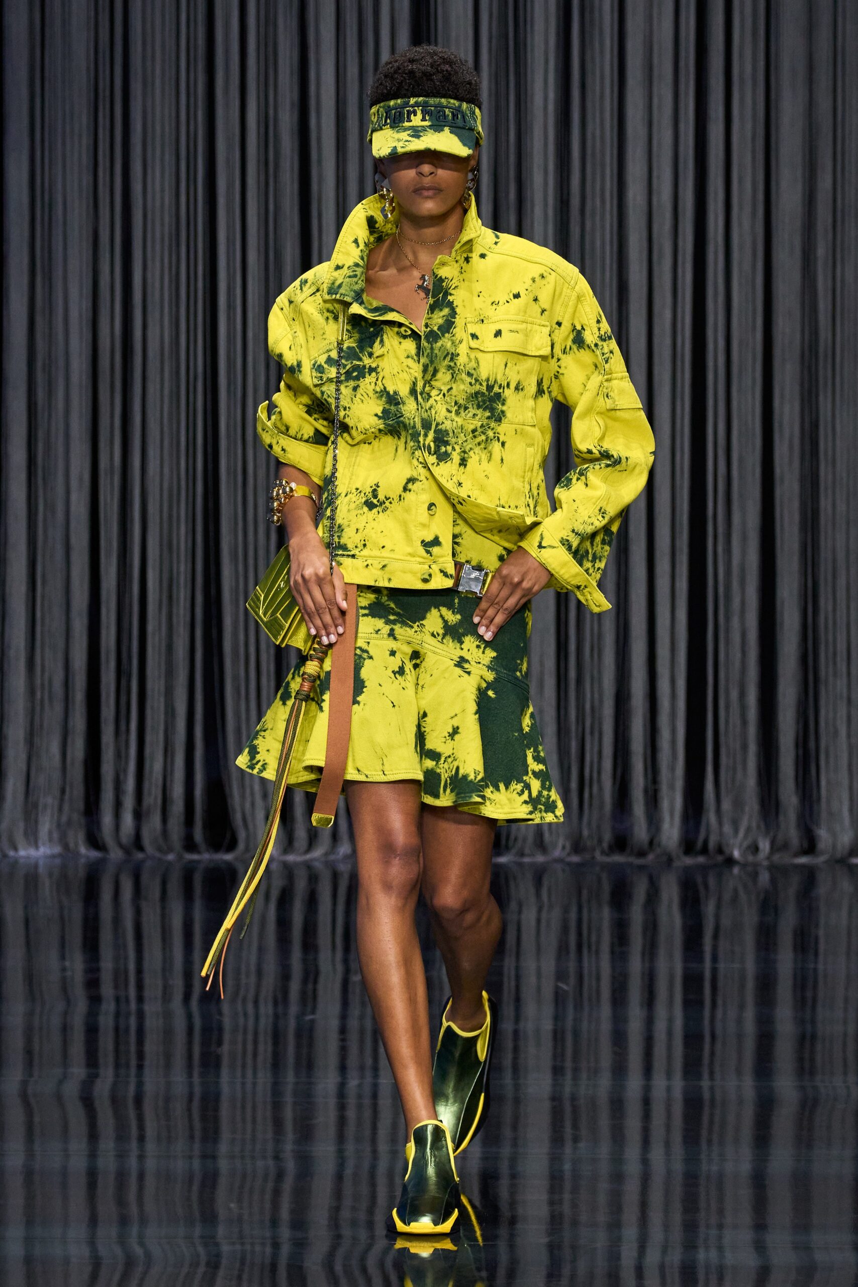 Ferrari S/S 23 Look 14